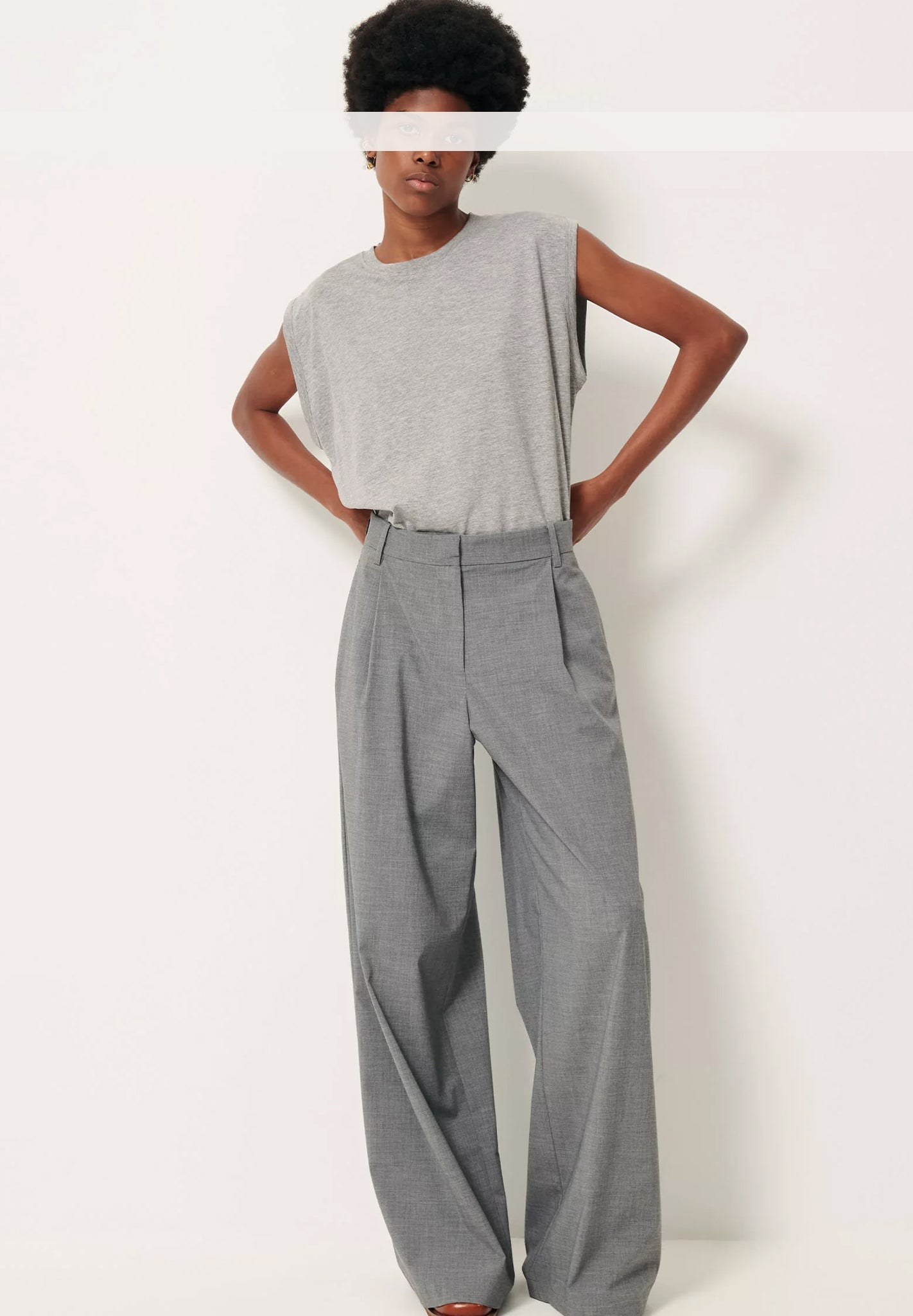 SESSUN - Deedoo - Mid Grey - BACKYARD