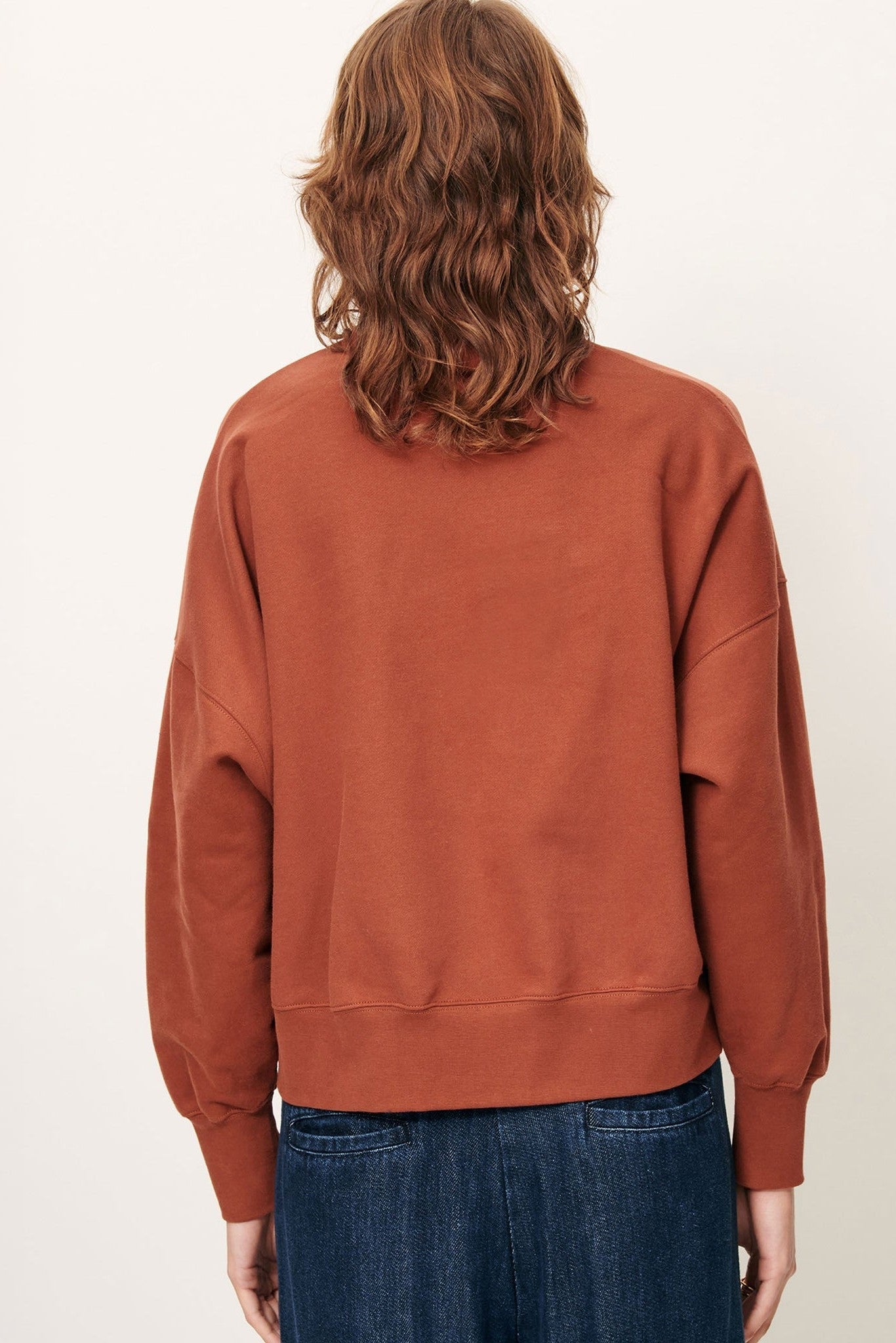 SESSUN - Isi - Vienna - BACKYARD