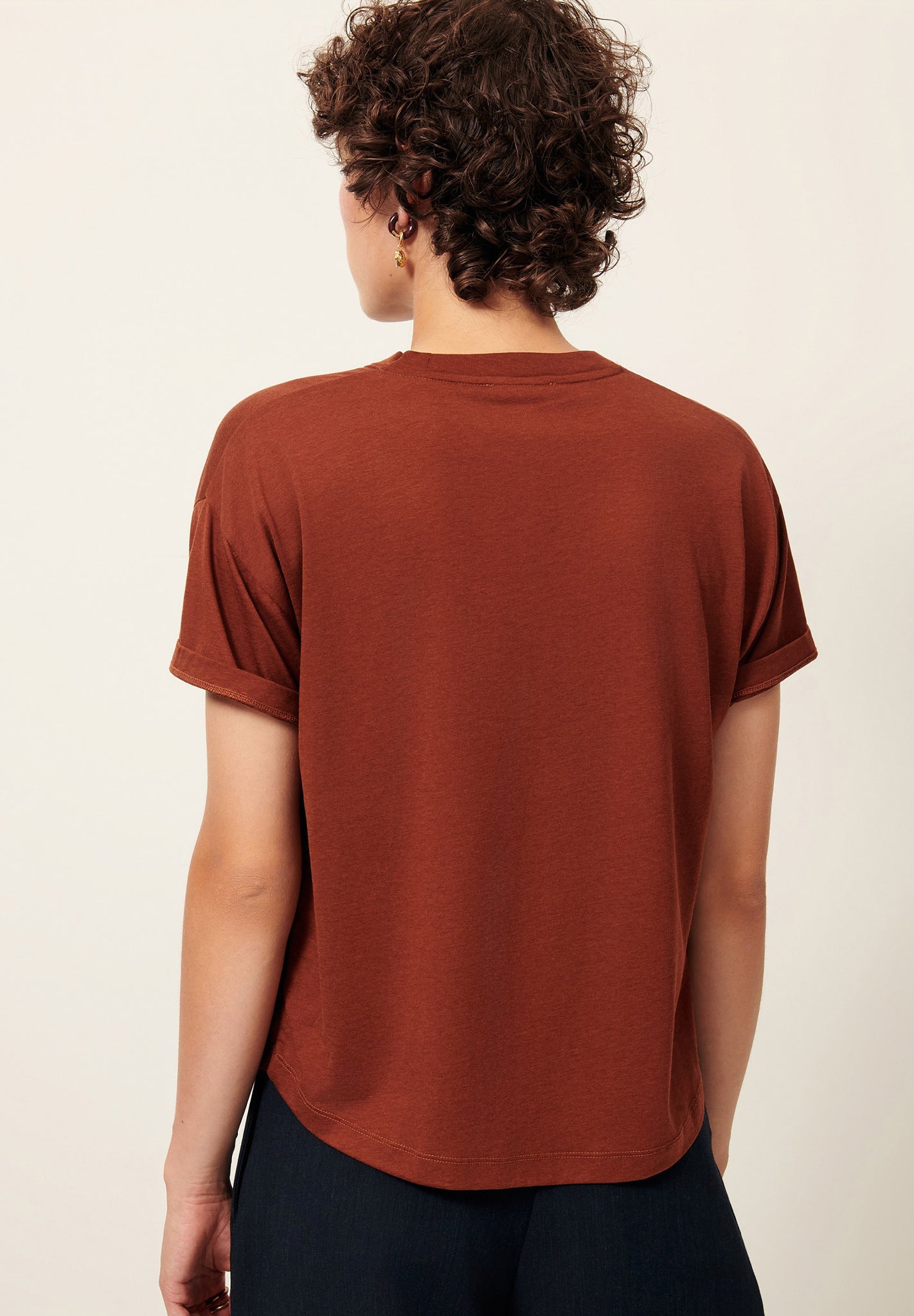 SESSUN - Too Tee - Vienna - BACKYARD