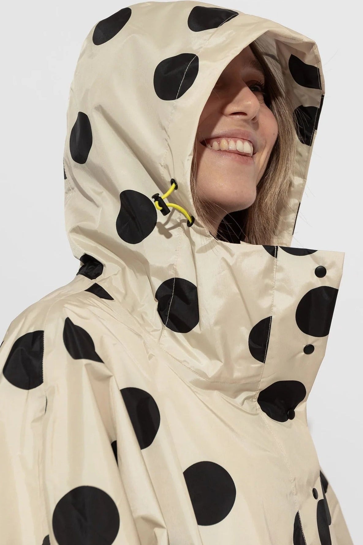 VIVI MARI-Raincoat Dots-Black Sand-BACKYARD