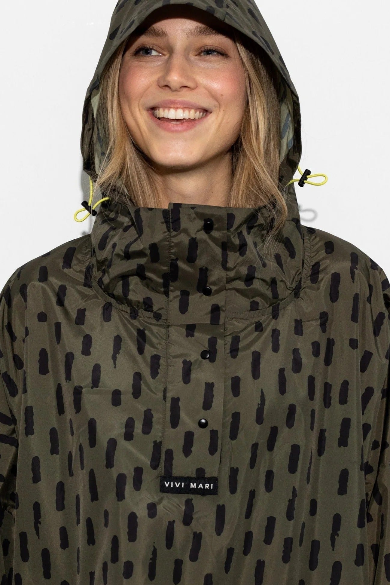 VIVI MARI-Raincoat Drops-Olive Black-BACKYARD