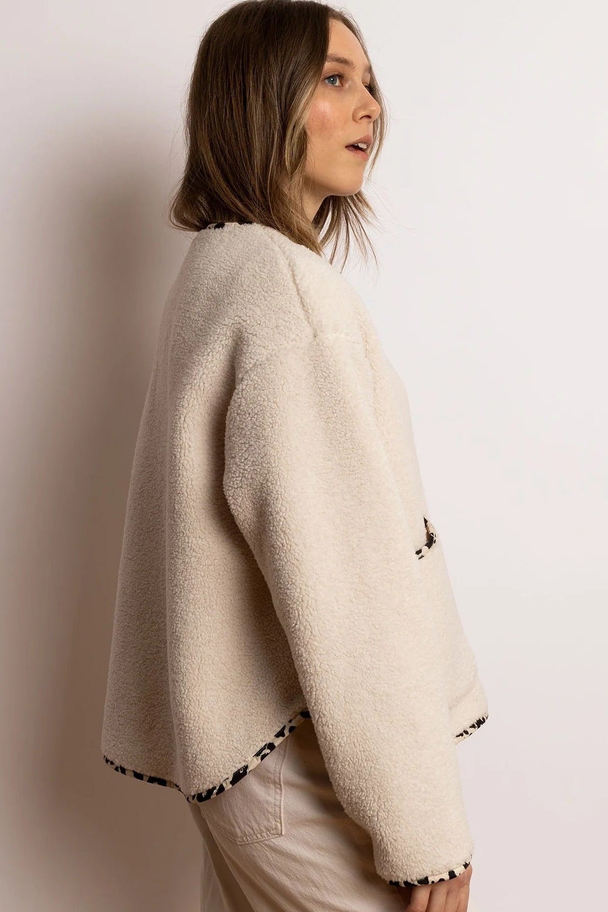 VIVI MARI-Teddy Fleece Jacket-Sand-BACKYARD
