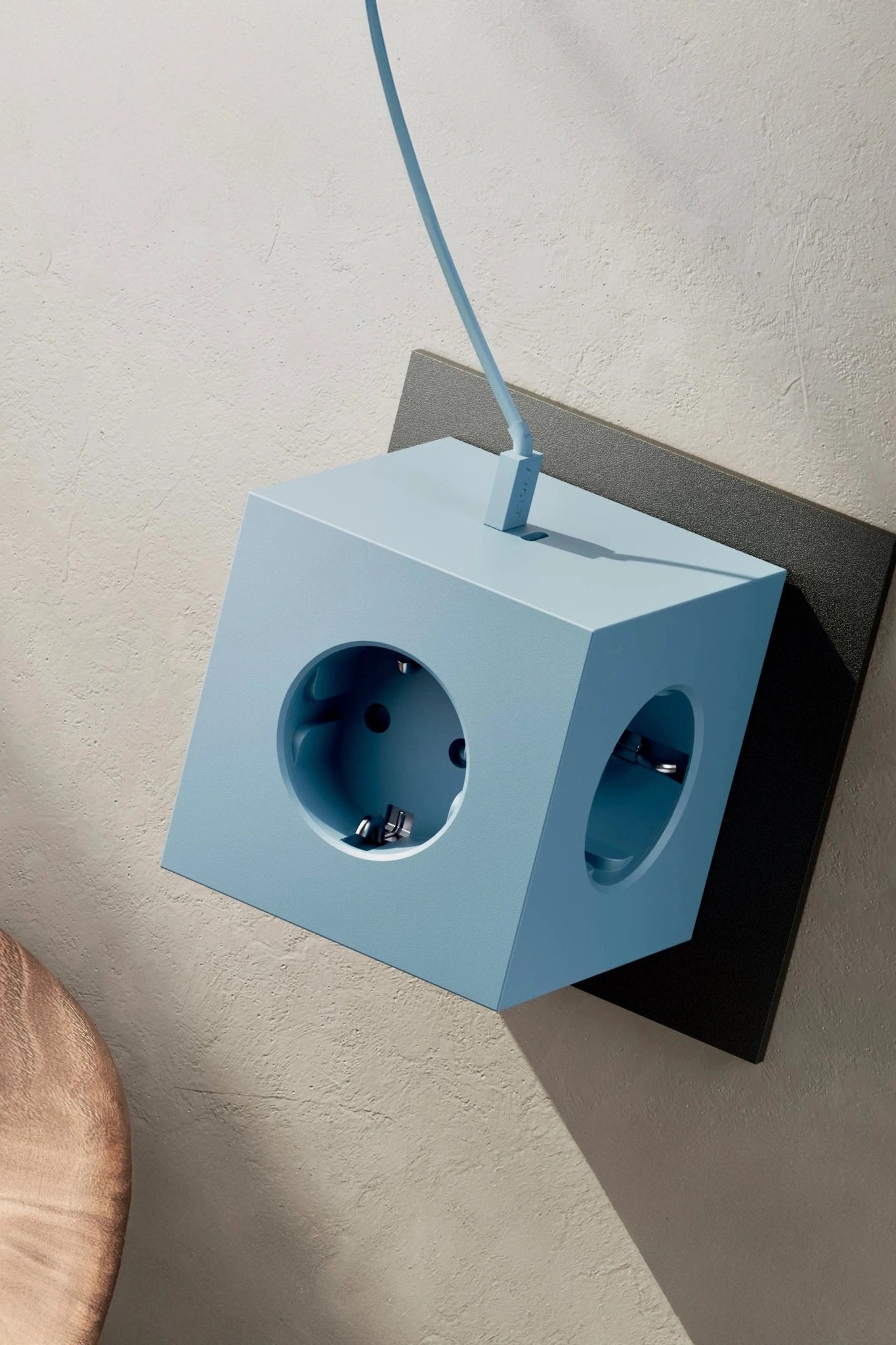 AVOLT - Square 2 - Ocean Blue - BACKYARD