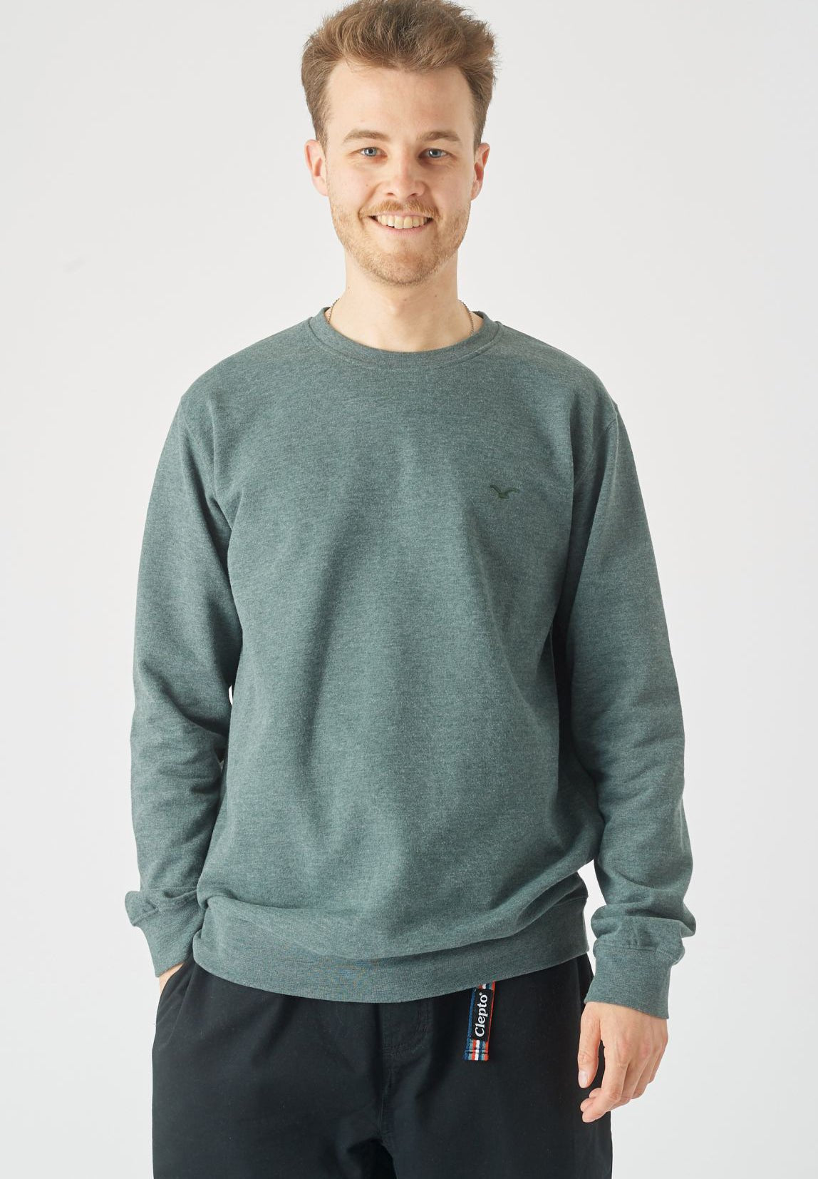 CLEPTOMANICX - Ligull Crewneck - Heather Scarab Green - BACKYARD