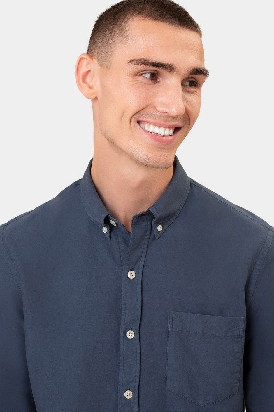 COLORFUL STANDARD - Organic Button Down Shirt - Hunter Green - BACKYARD