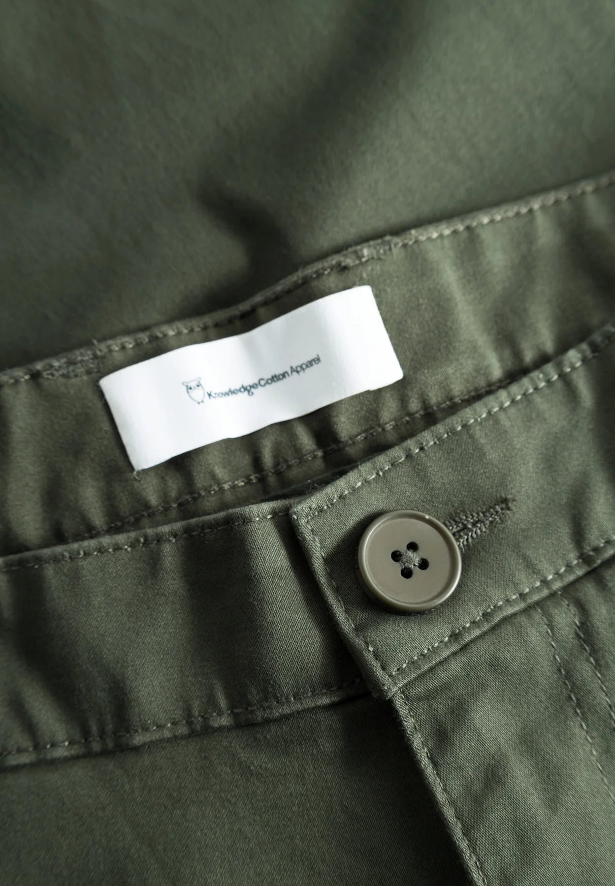KNOWLEDGE COTTON - Luca Slim Twill Chino Pants - Forest Night - BACKYARD