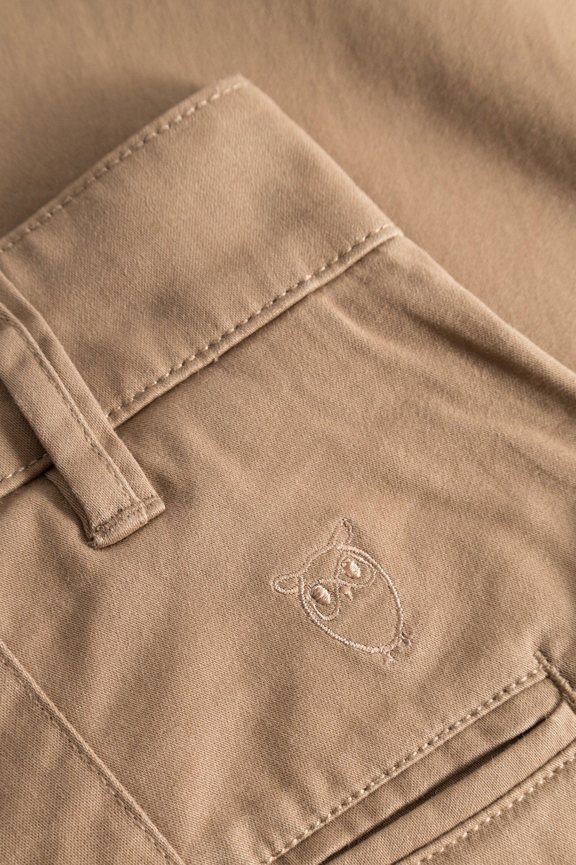 KNOWLEDGE COTTON - Luca Slim Twill Chino Pants - Tuffet - BACKYARD