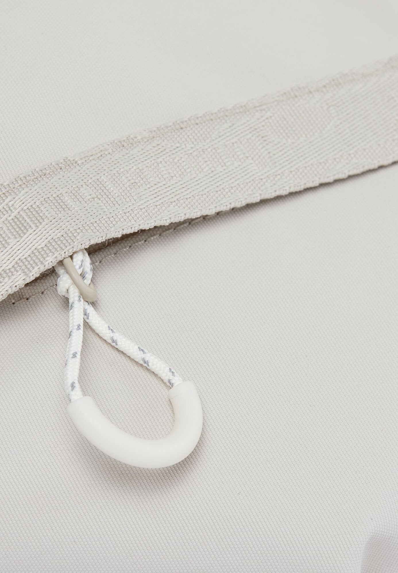 PINQPONQ - Brik Hipbag - Cliff Beige - BACKYARD