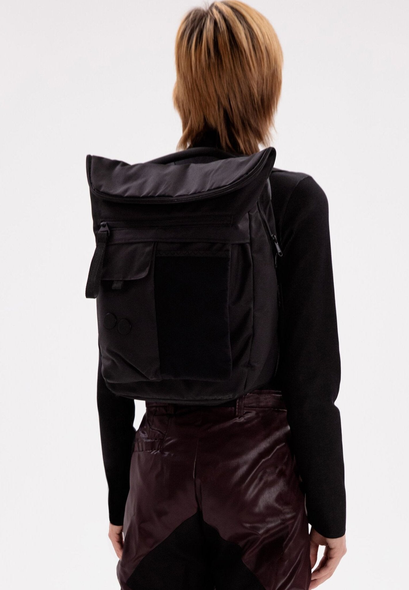 PINQPONQ - Klak Rolltop - Construct Black - BACKYARD