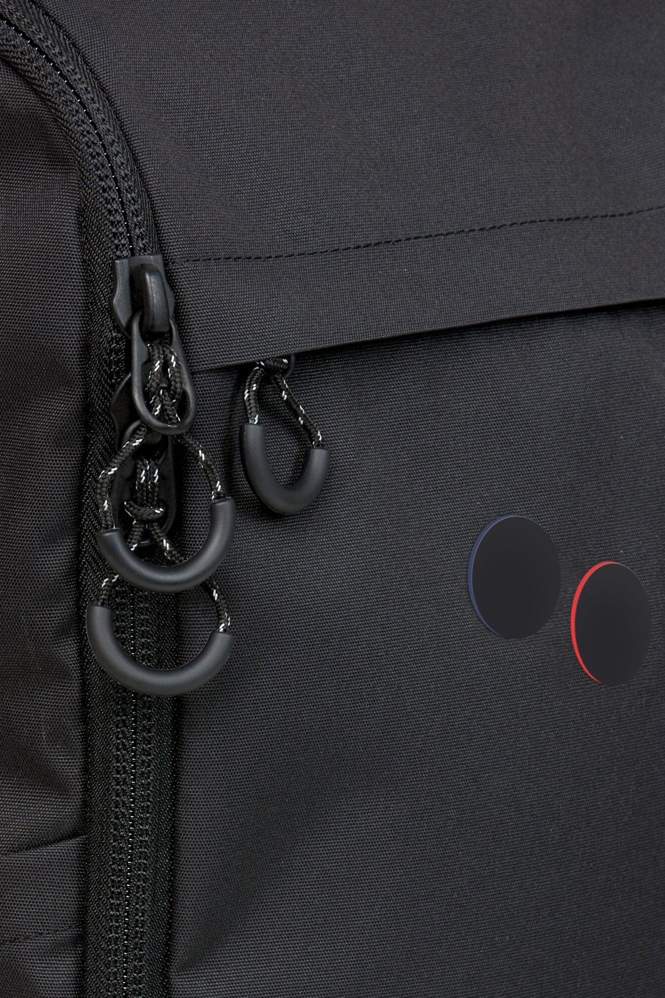 PINQPONQ - Purik - Rooted Black - BACKYARD