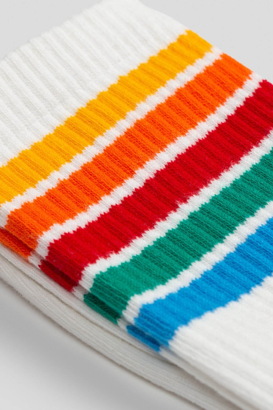 REVOLUTION - 8903 Jacquard Crew Socks - White - BACKYARD