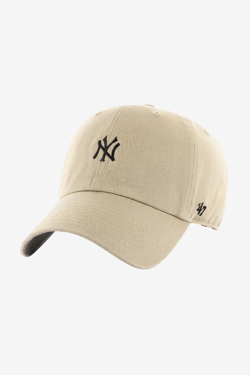 New York Yankees Base Runner '47 Clean Up