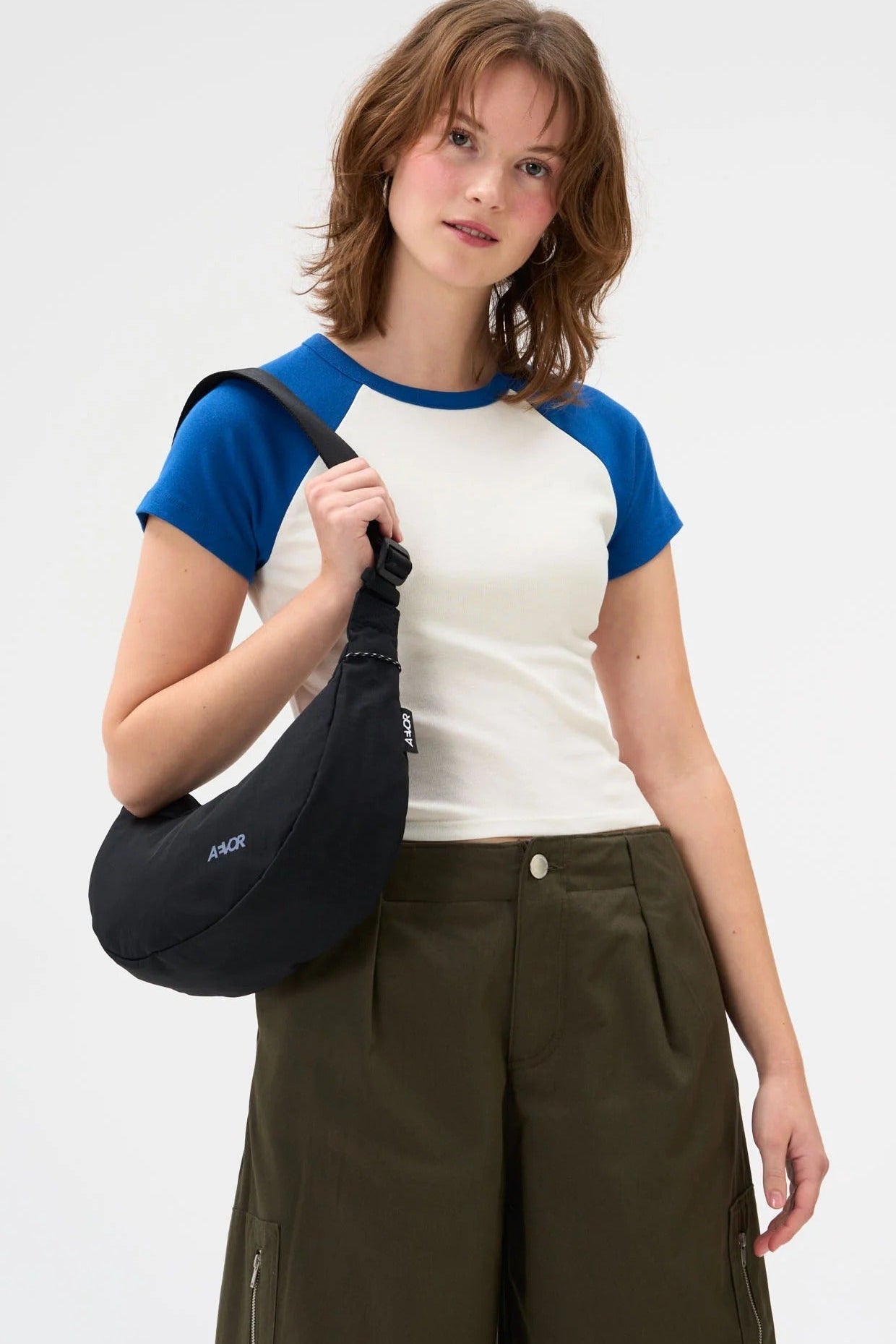 AEVOR-Sling Bag Small-Black-BACKYARD