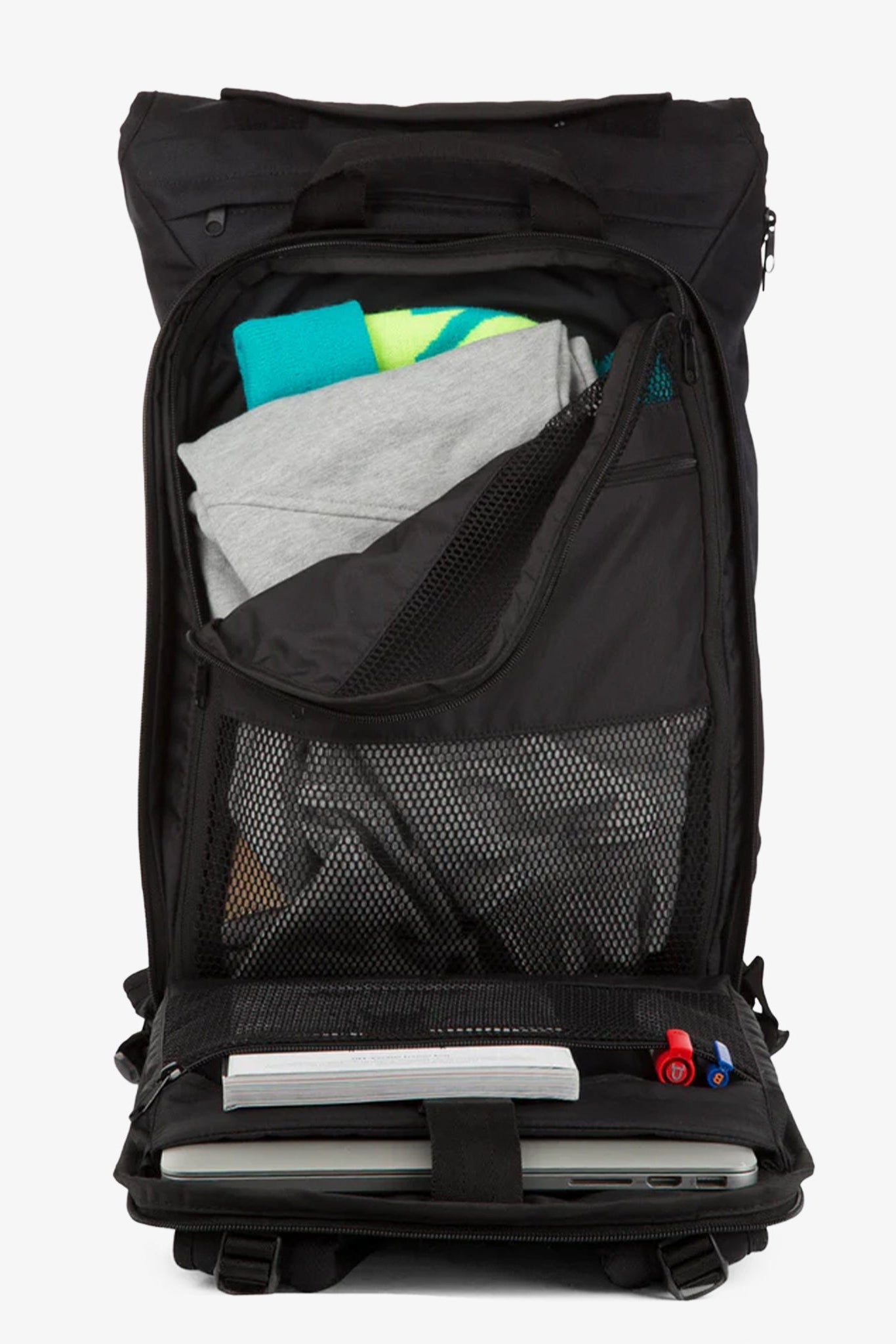 AEVOR - Travel Pack - Proof Black - BACKYARD
