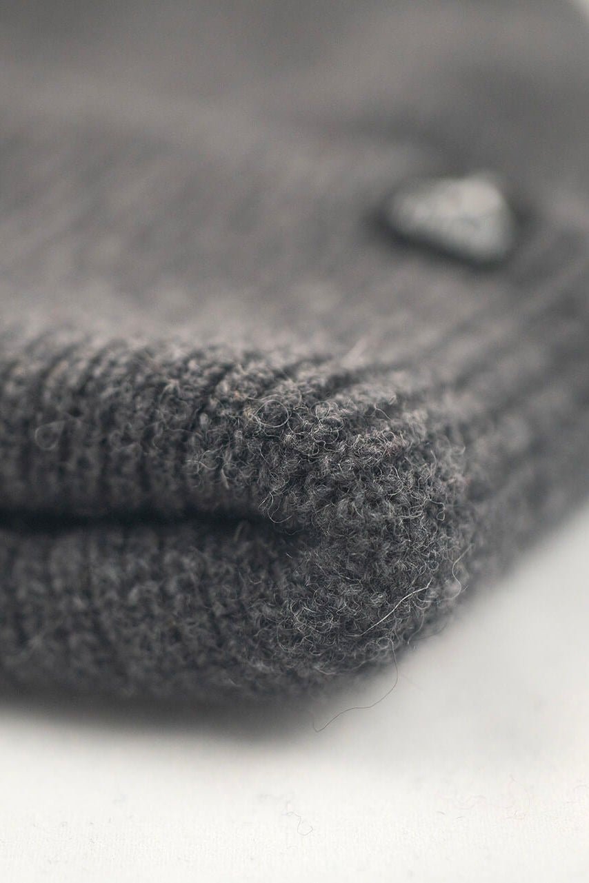 ALTIDUDE-Hermit-Dark Grey-BACKYARD