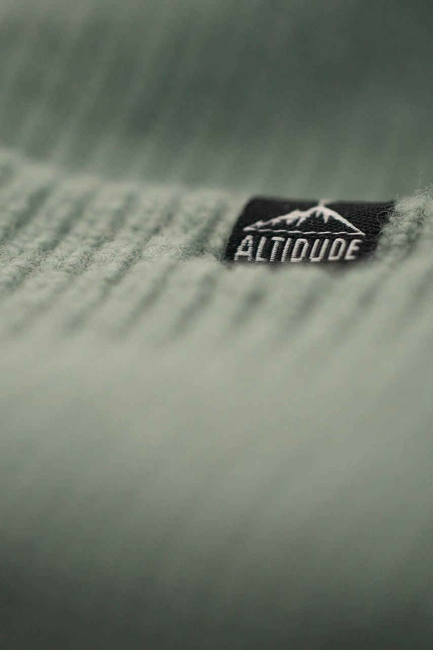 ALTIDUDE-Hermit-Jade-BACKYARD