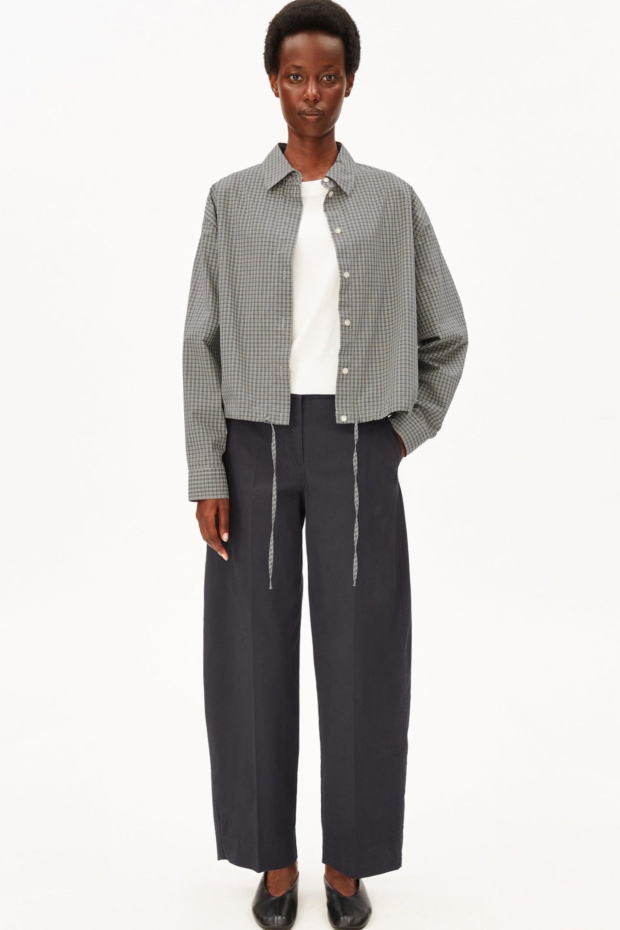 ARMEDANGELS-Barrel Leg Twill Pant-Dark Steel-BACKYARD