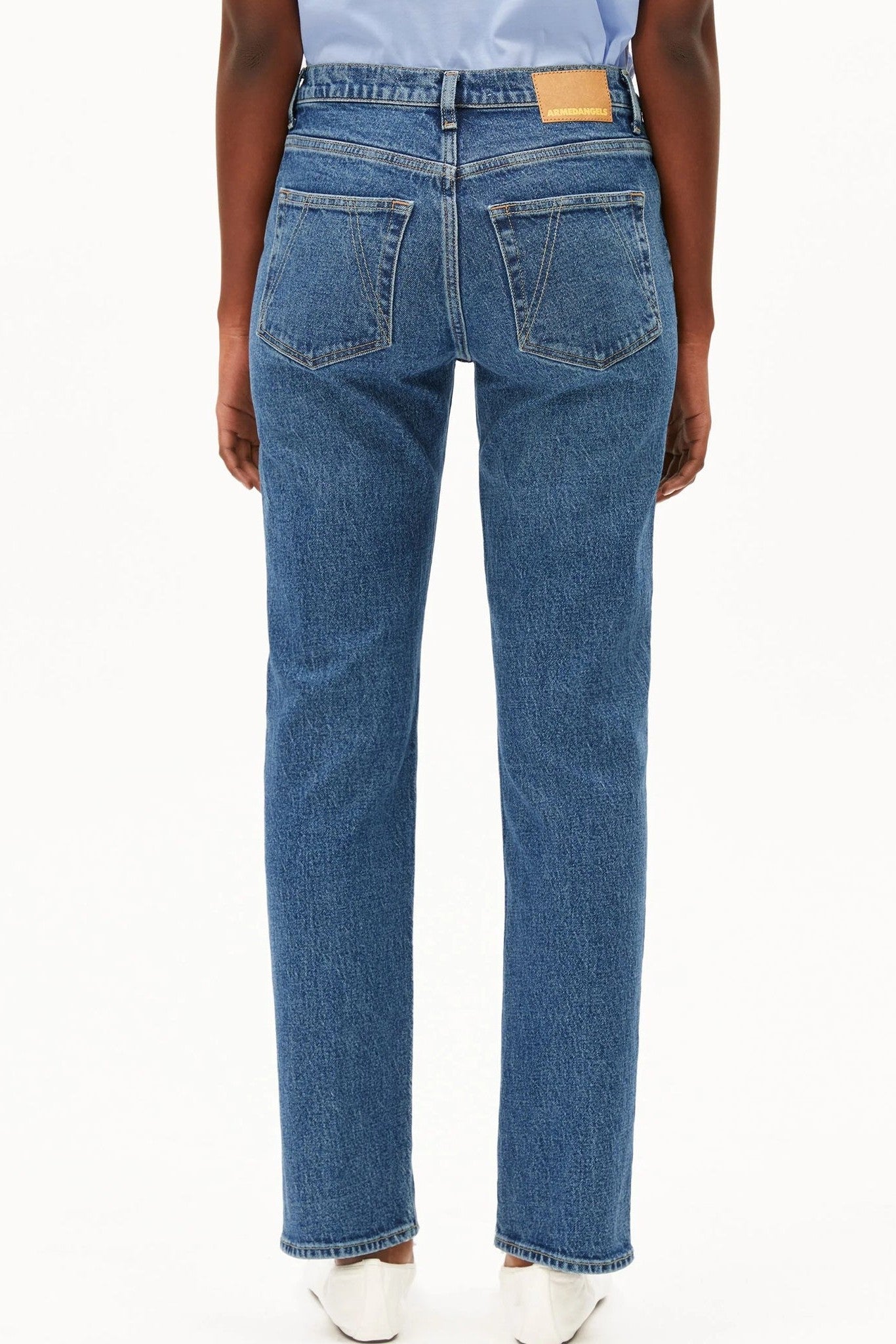 ARMEDANGELS - Carenaa - Atmospheric - BACKYARD