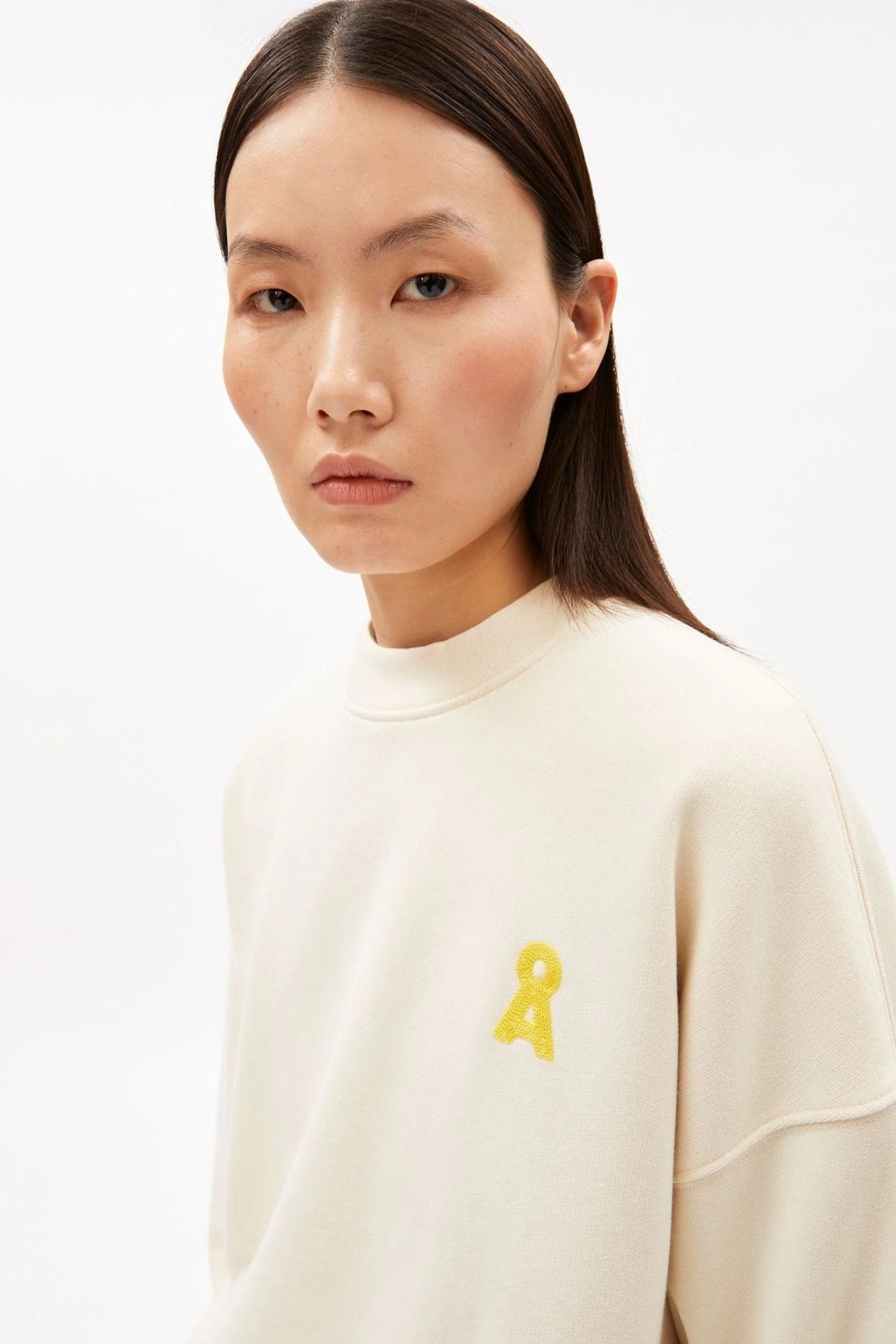 ARMEDANGELS-Iconic Å Alizaa-Undyed-BACKYARD
