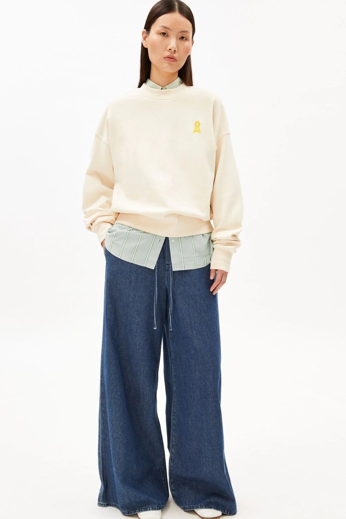ARMEDANGELS-Iconic Å Alizaa-Undyed-BACKYARD