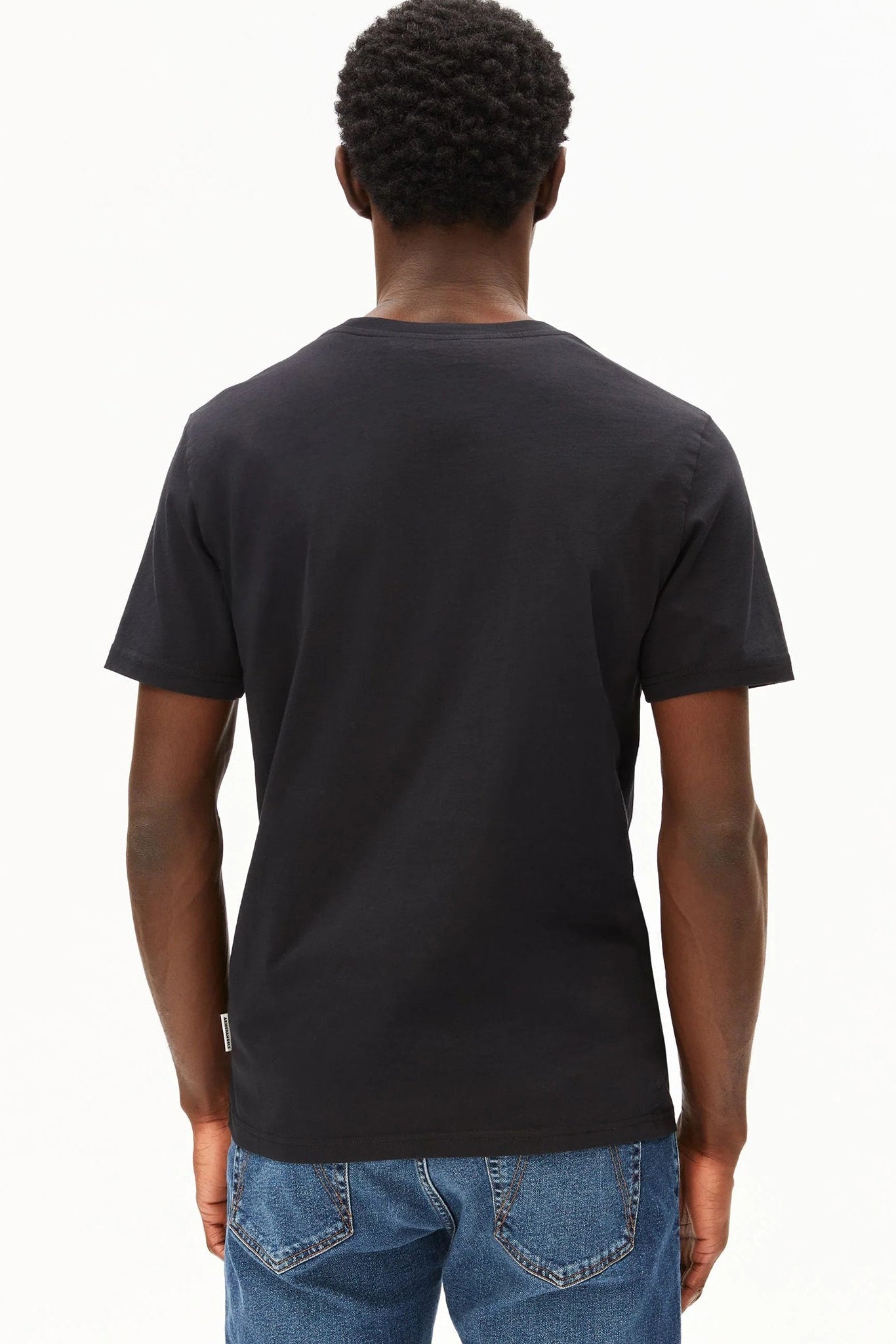 ARMEDANGELS - Jaames - Black - BACKYARD