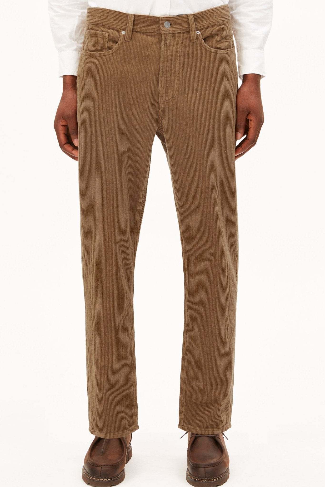 ARMEDANGELS-Maakx Corduroy-Amberwood-BACKYARD
