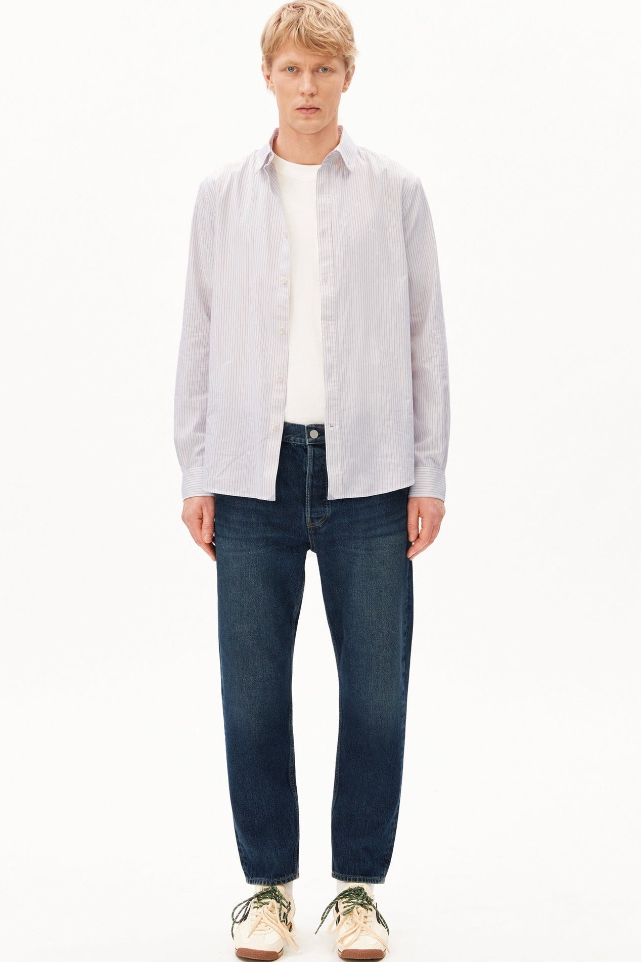 ARMEDANGELS-Maakxy Relaxed Tapered Jeans-Moonstone-BACKYARD