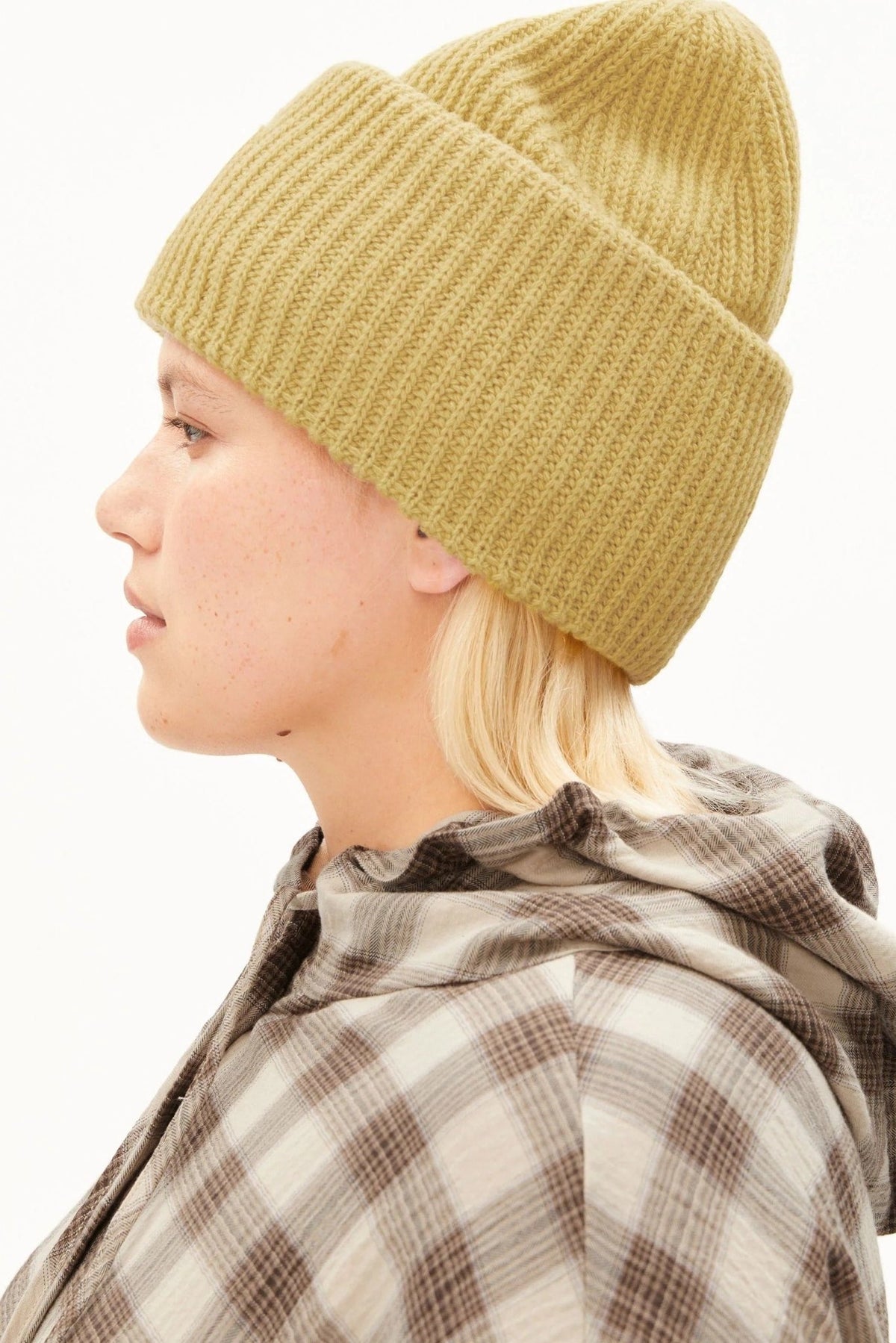 ARMEDANGELS-Women Iconic Å Wool Hat-Mosslace-BACKYARD