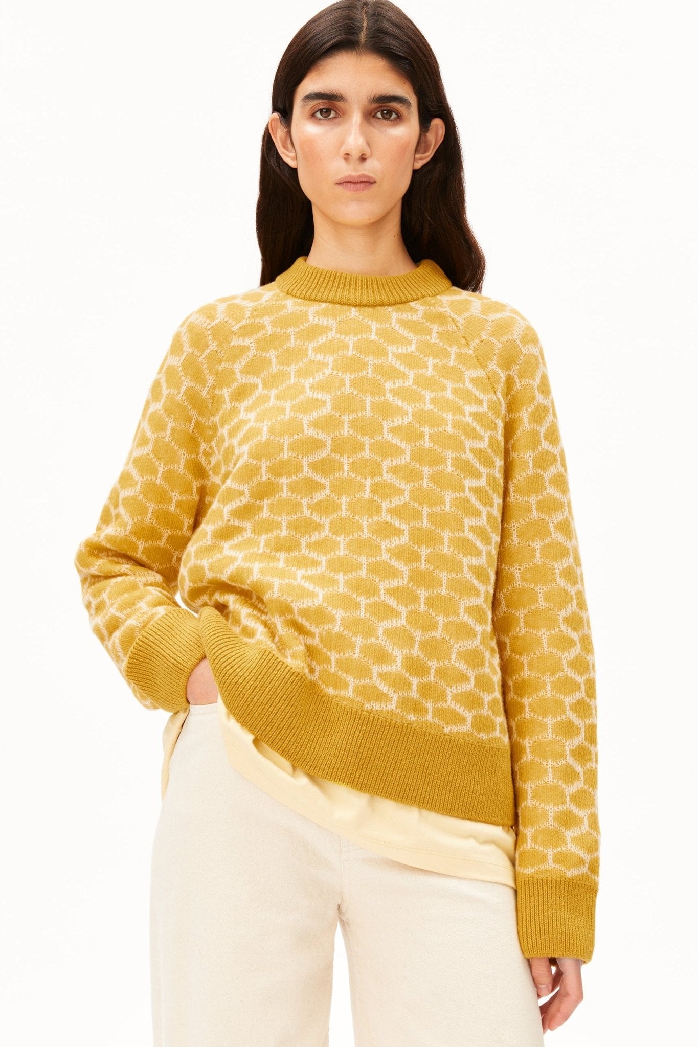 ARMEDANGELS-Wool Multi Dots Knit Sweater-Mosslace Oatmilk-BACKYARD