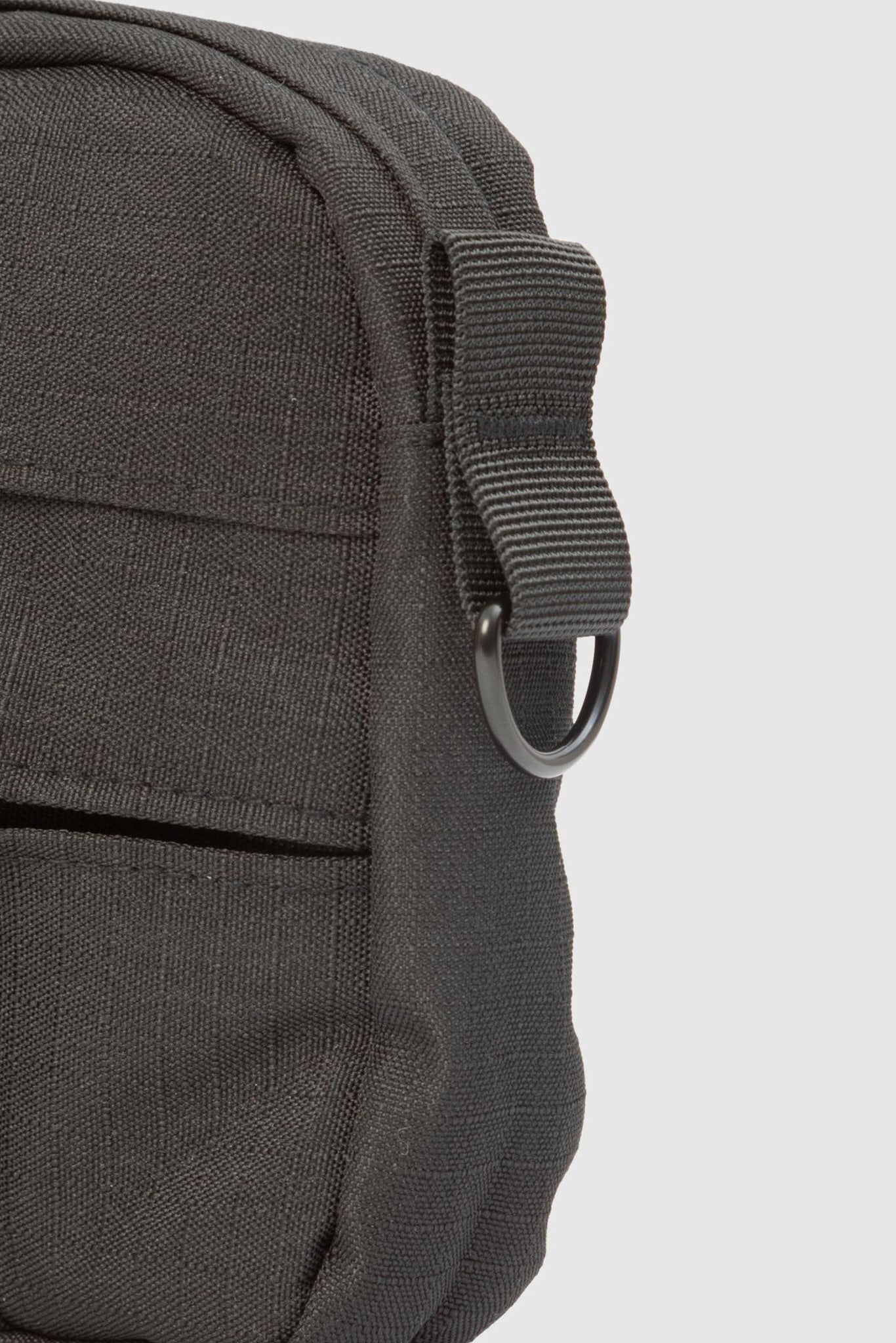 CLEPTOMANICX - Tap M2 Hipbag - Black - BACKYARD