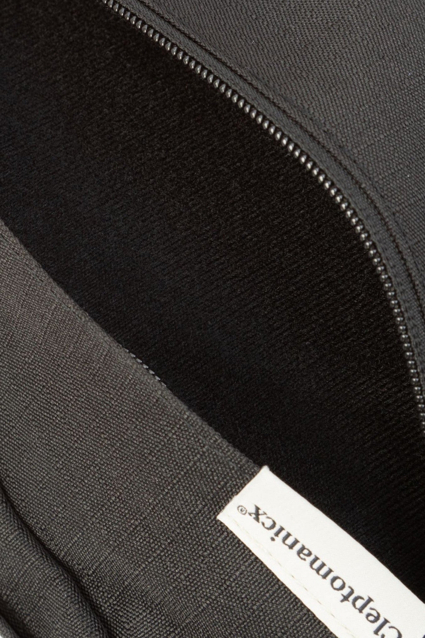 CLEPTOMANICX - Tap S2 Hipbag - Black - BACKYARD