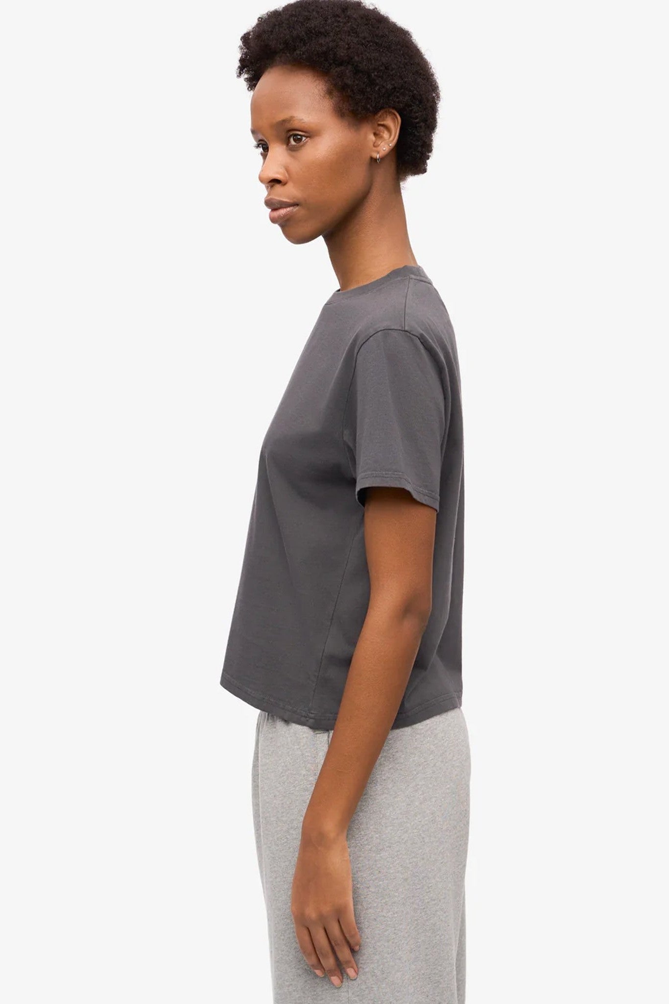 COLORFUL STANDARD - Organic Boxy Crop Tee - Lava Grey - BACKYARD