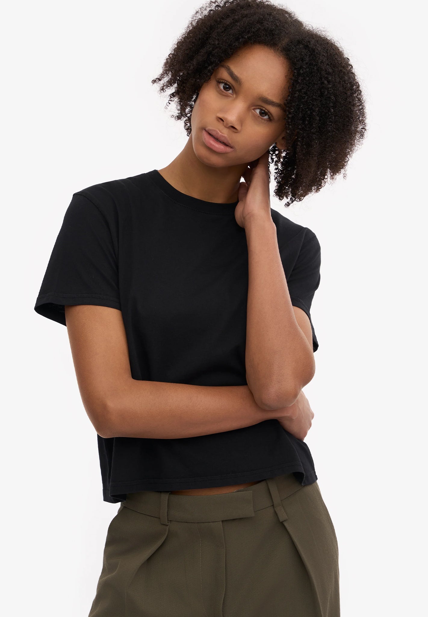 COLORFUL STANDARD - Organic Boxy Crop Tee - Deep Black - BACKYARD