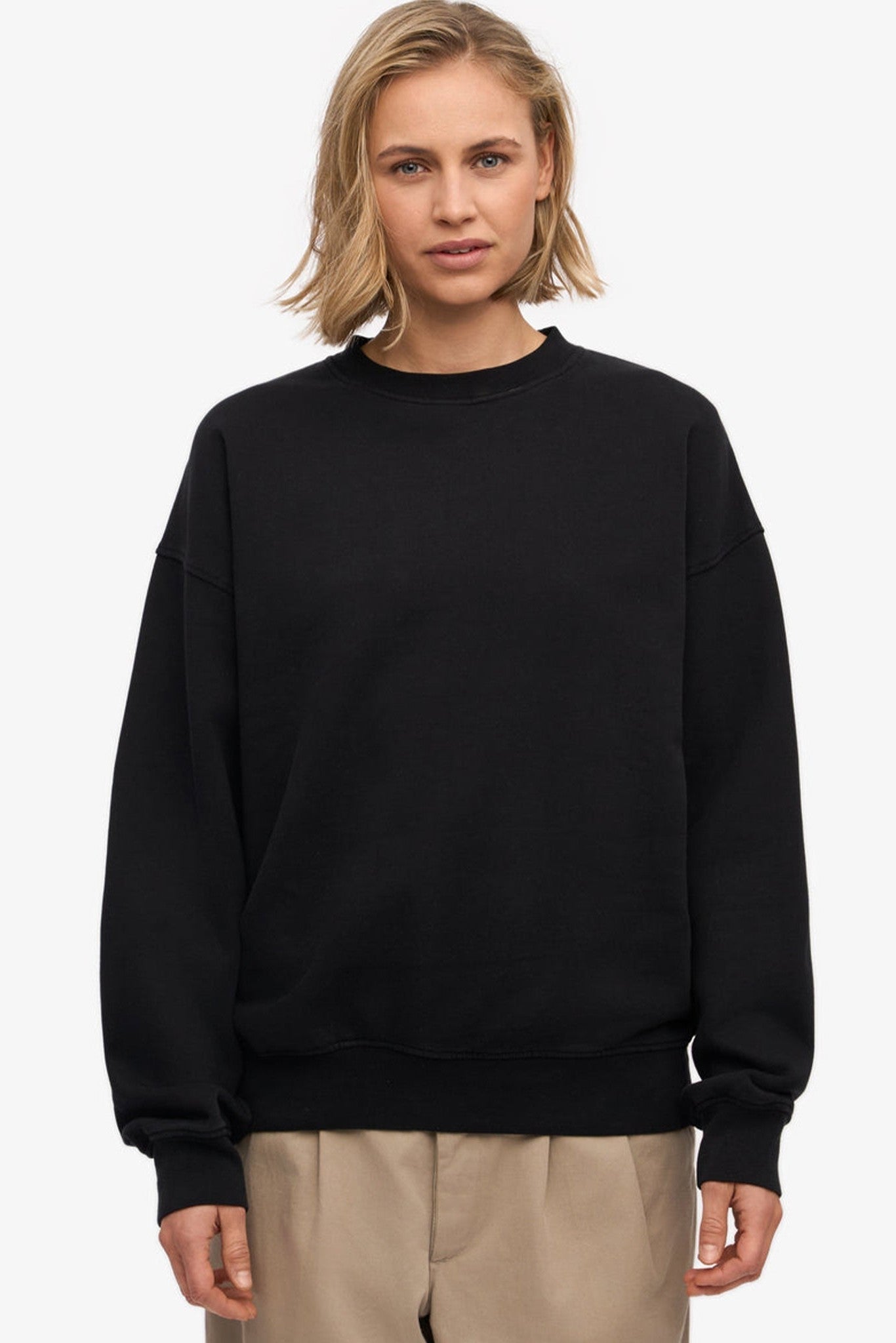 COLORFUL STANDARD - Organic Oversized Crew - Deep Black - BACKYARD