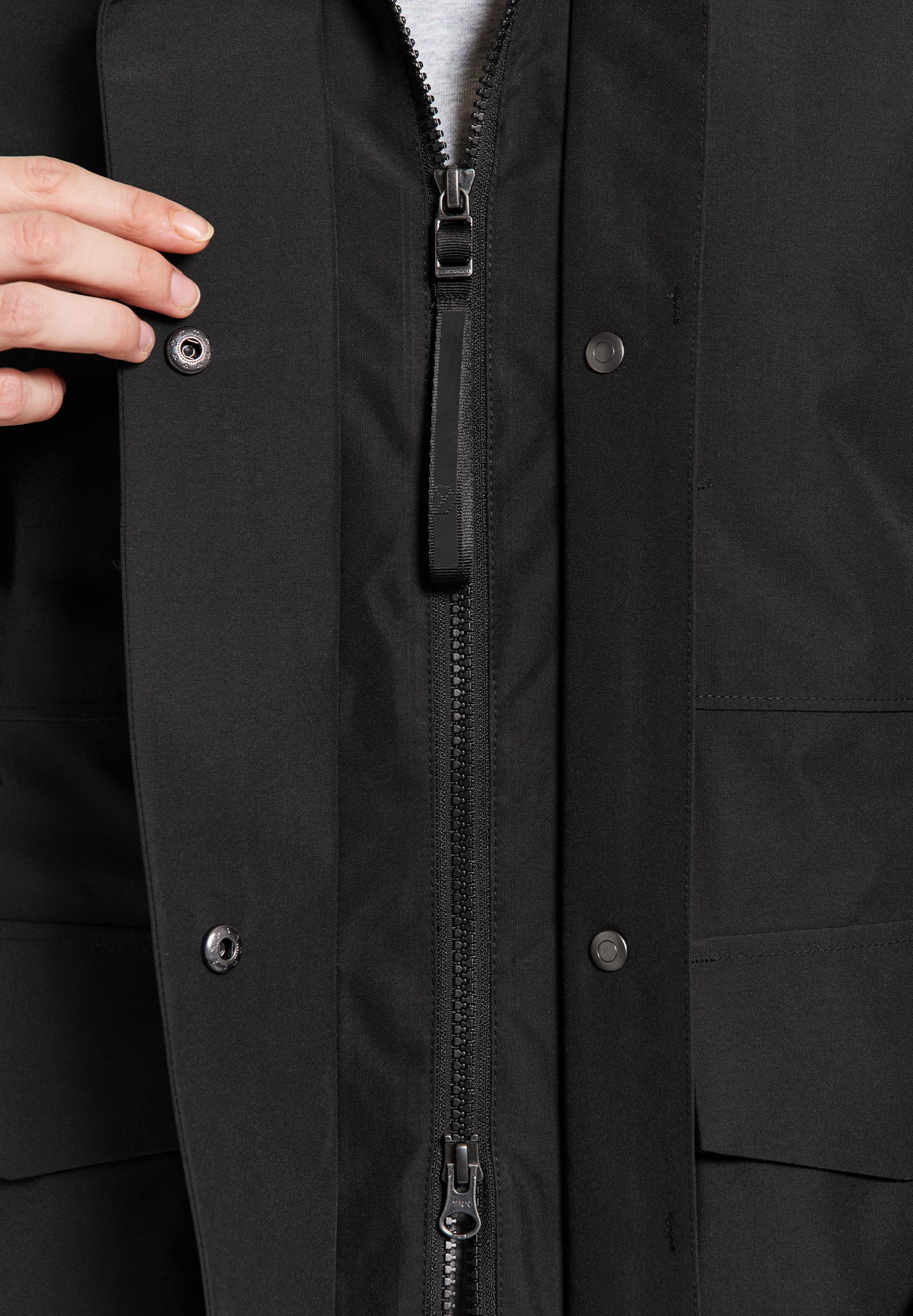 DIDRIKSONS - Harriet Women's Parka - Black - BACKYARD