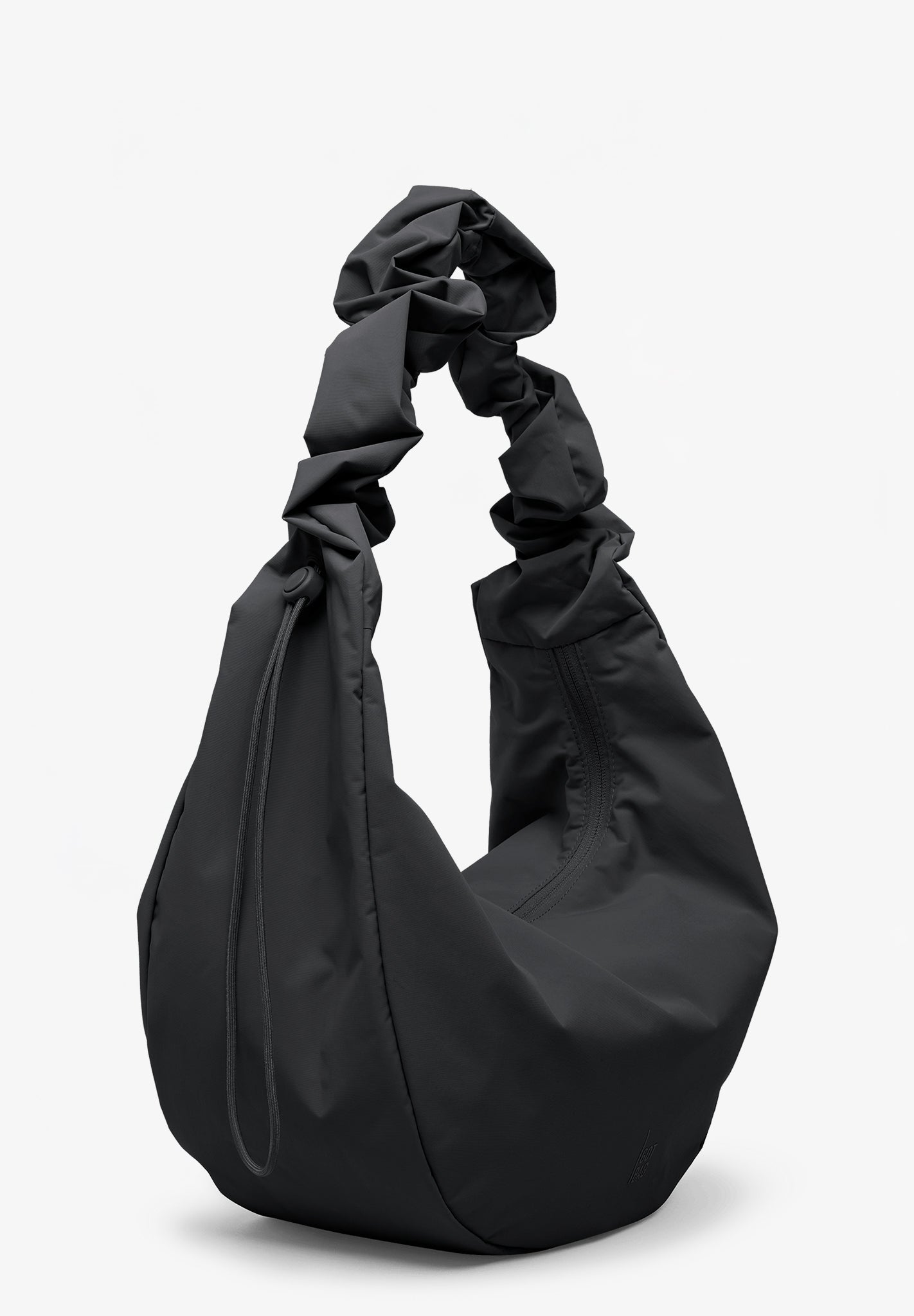 GOT BAG - Moon Bag Ruffle - Black - BACKYARD