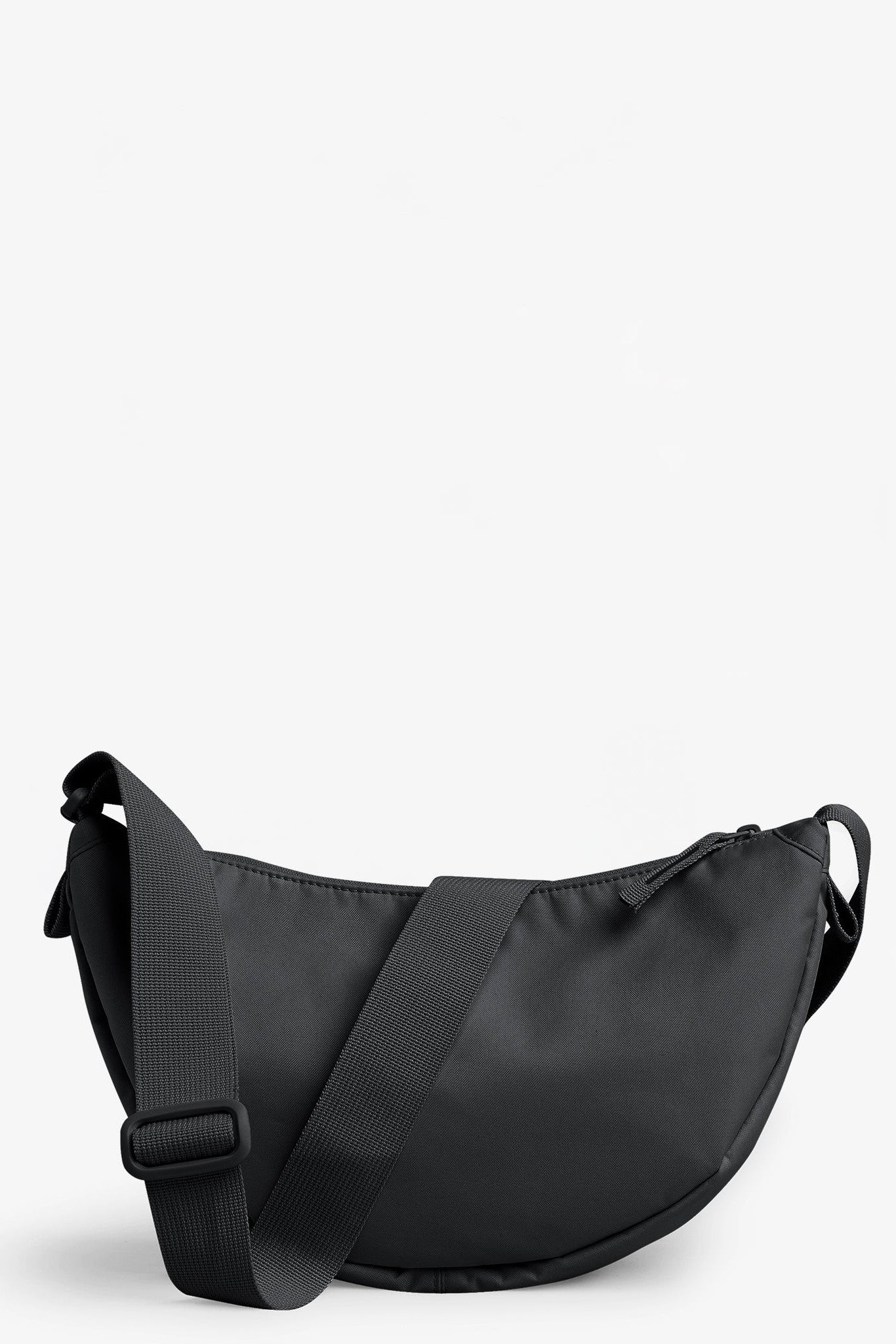 GOT BAG - Moon Bag Small - Black - BACKYARD
