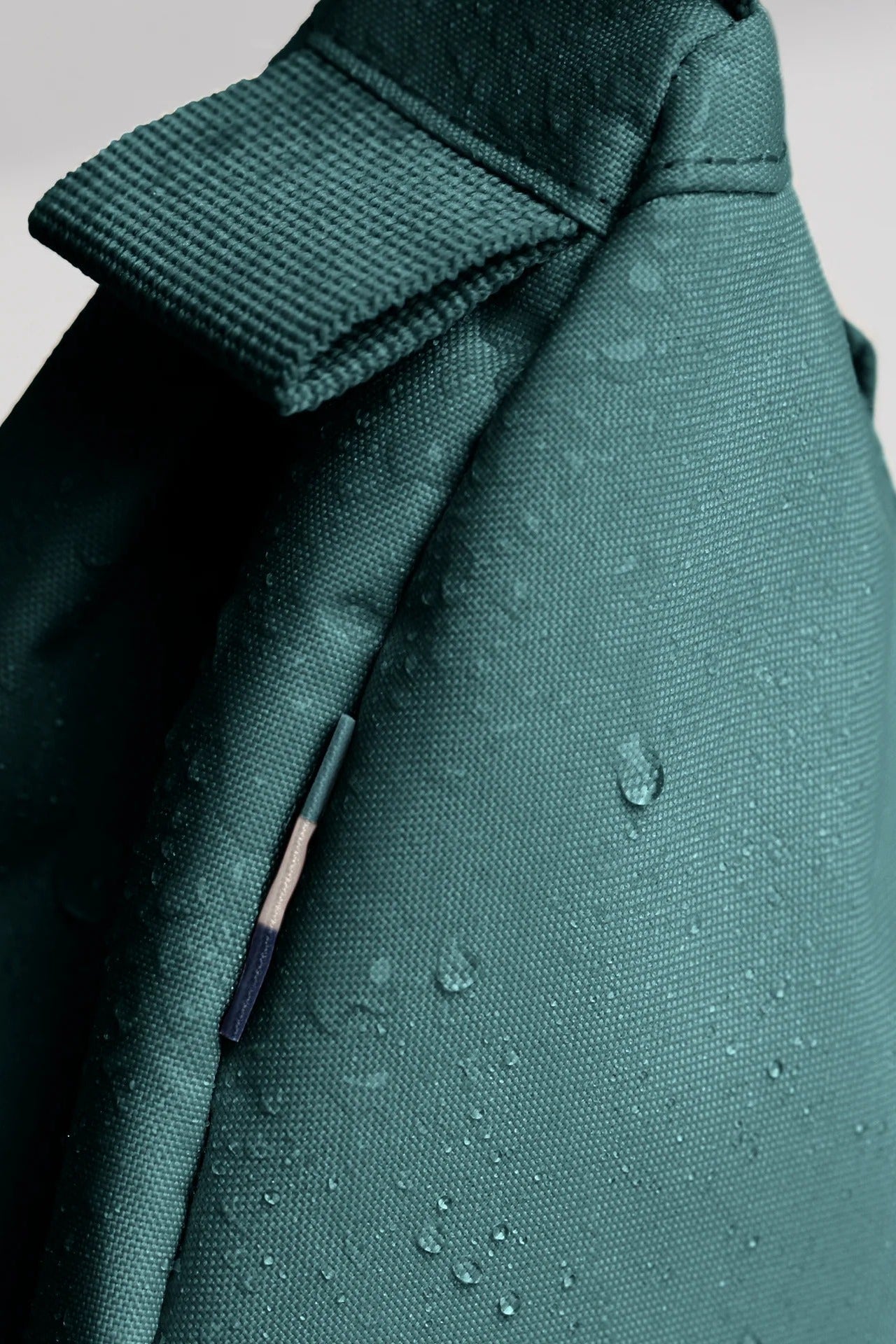 GOT BAG - Moon Bag Small Monochrome - Sea Teal - BACKYARD