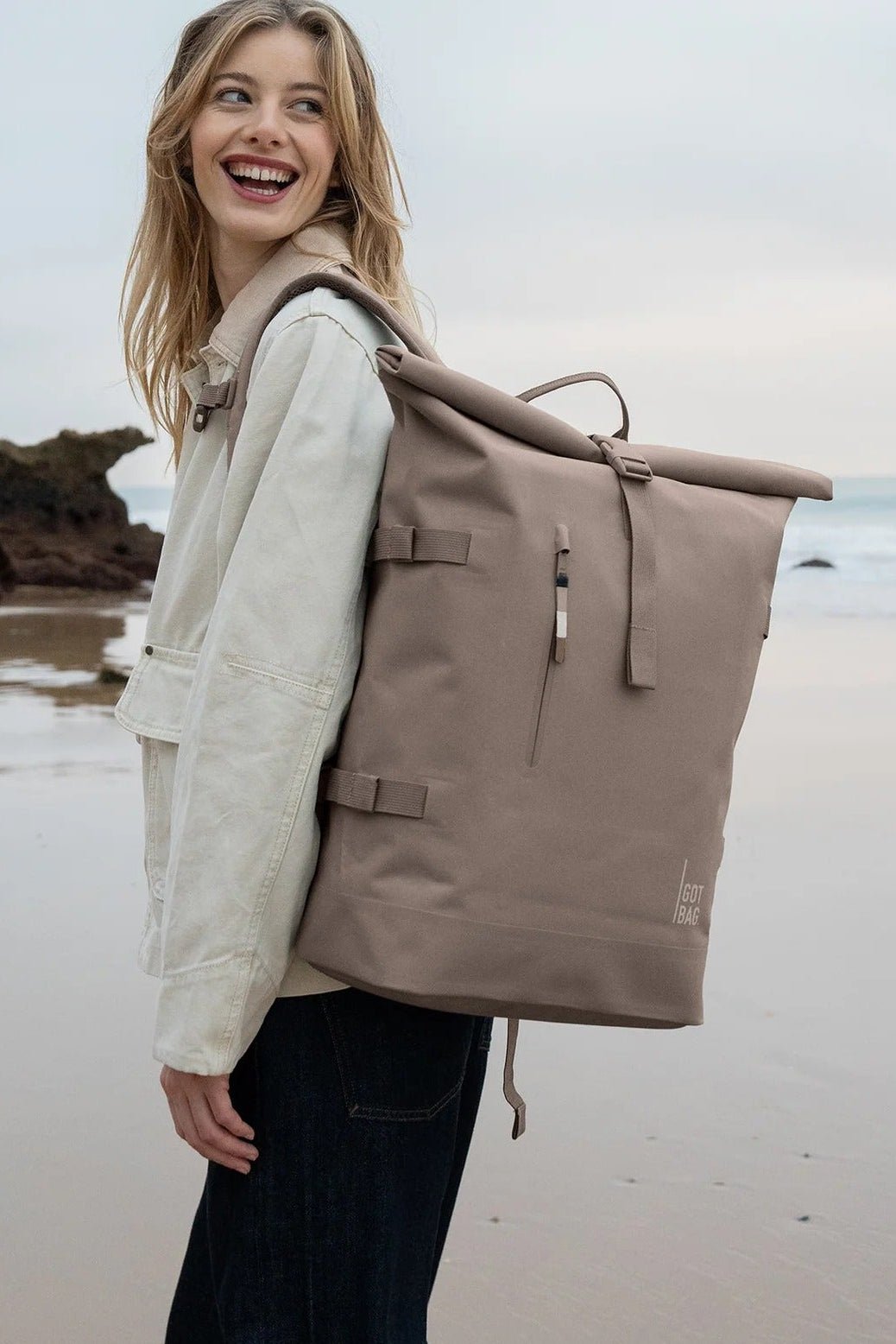 GOT BAG - Rolltop 2.0 Monochrome - Oyster - BACKYARD
