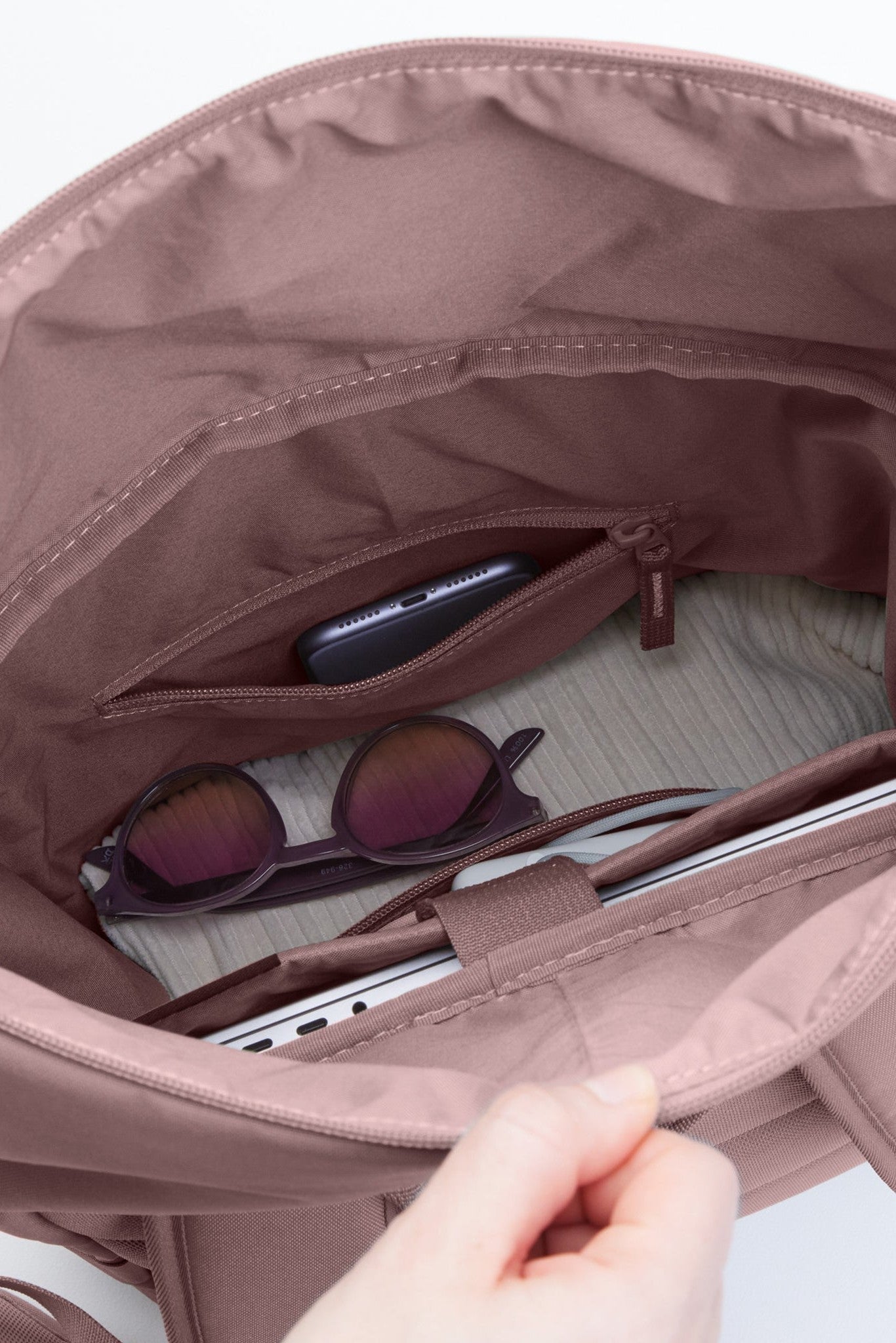 GOT BAG - Rolltop Easy Monochrome - Red Sand - BACKYARD