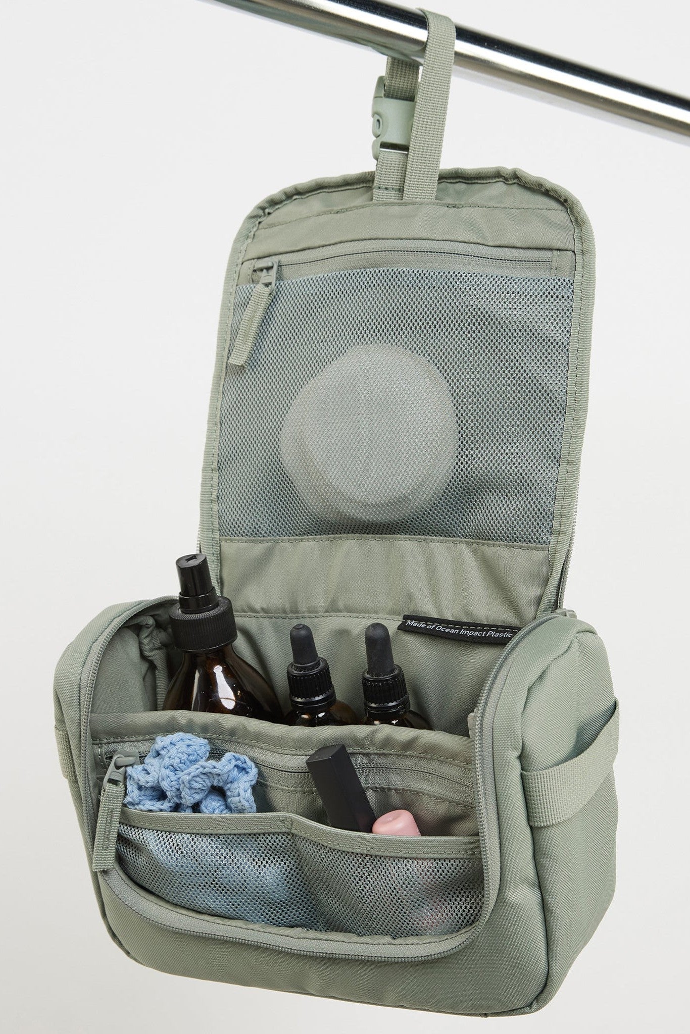 GOT BAG - Shower Kit - Bass - BACKYARD