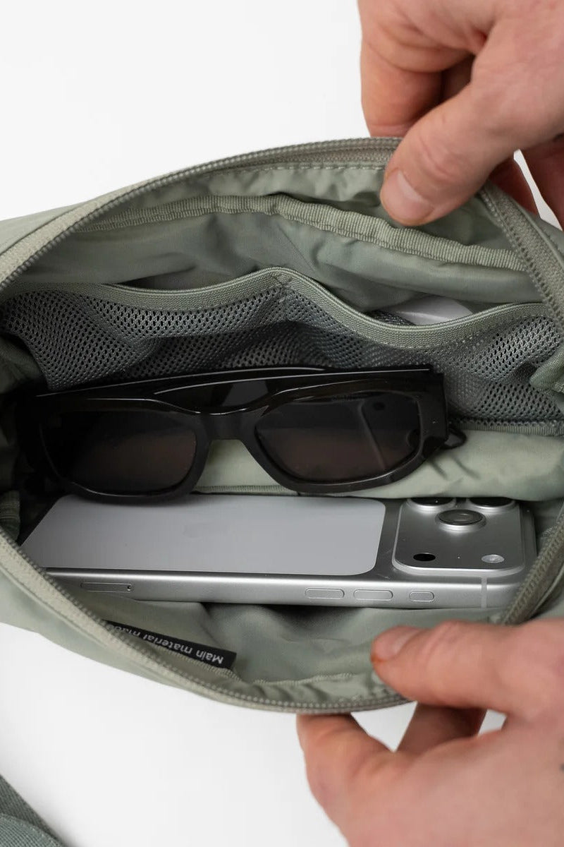 Adapt Sling Bag