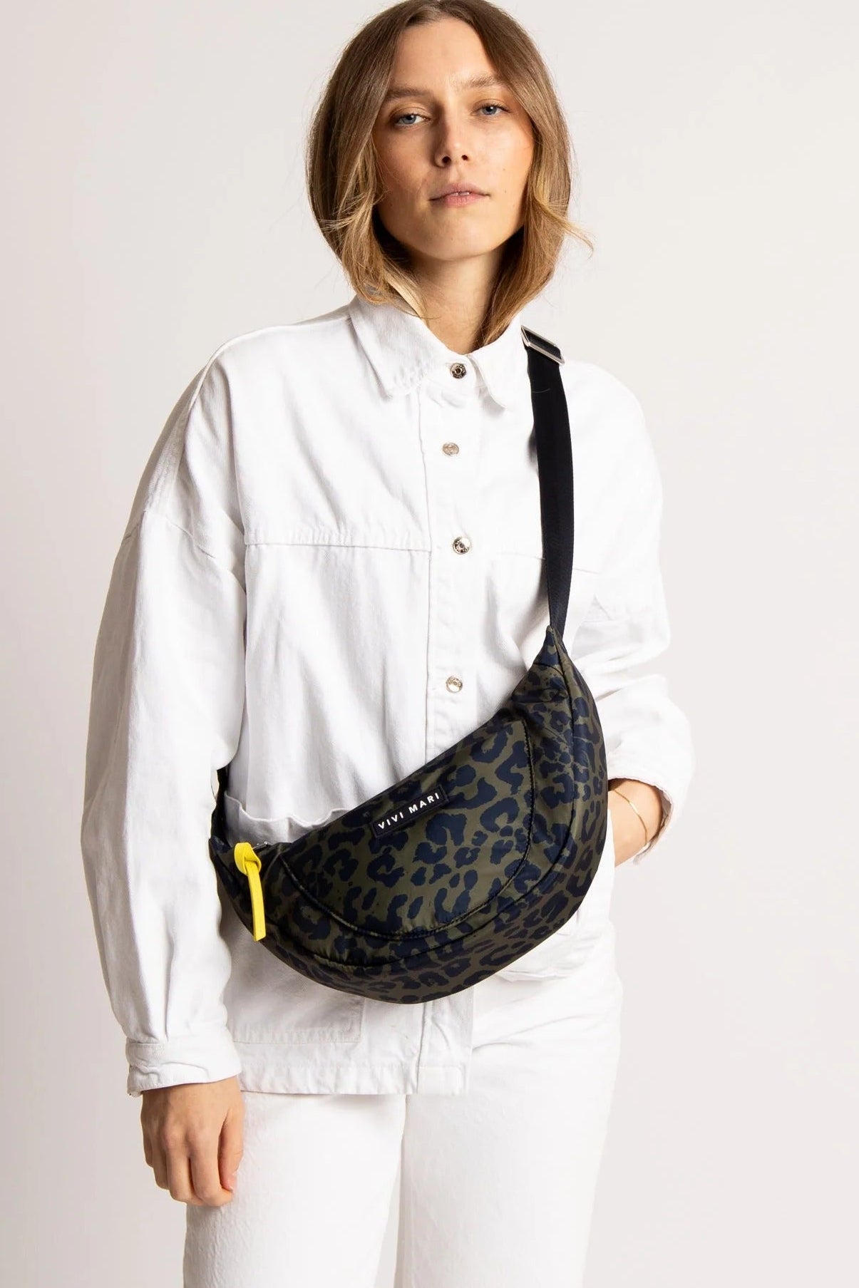 Padded Hip Bag Medium