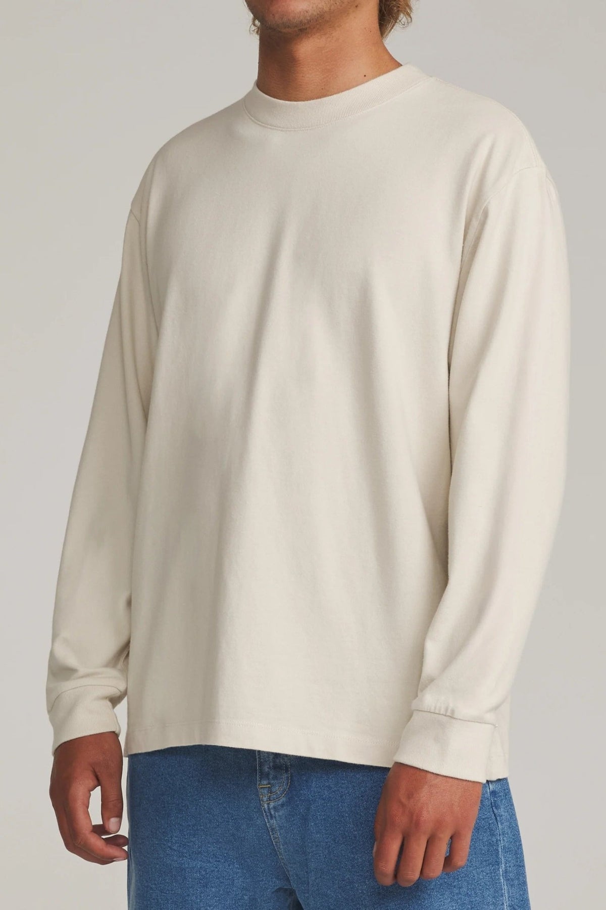 KATIN-Box Fit L/S Tee-Vintage White-BACKYARD