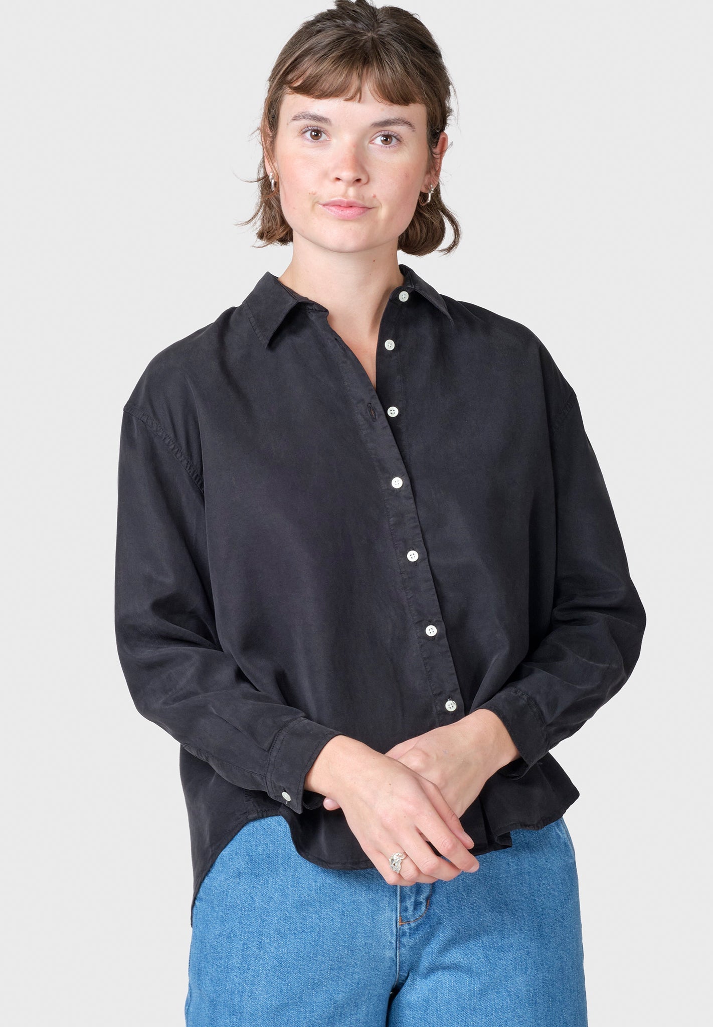 KLITMOLLER COLLECTIVE - Ofelia Short Shirt - Black - BACKYARD