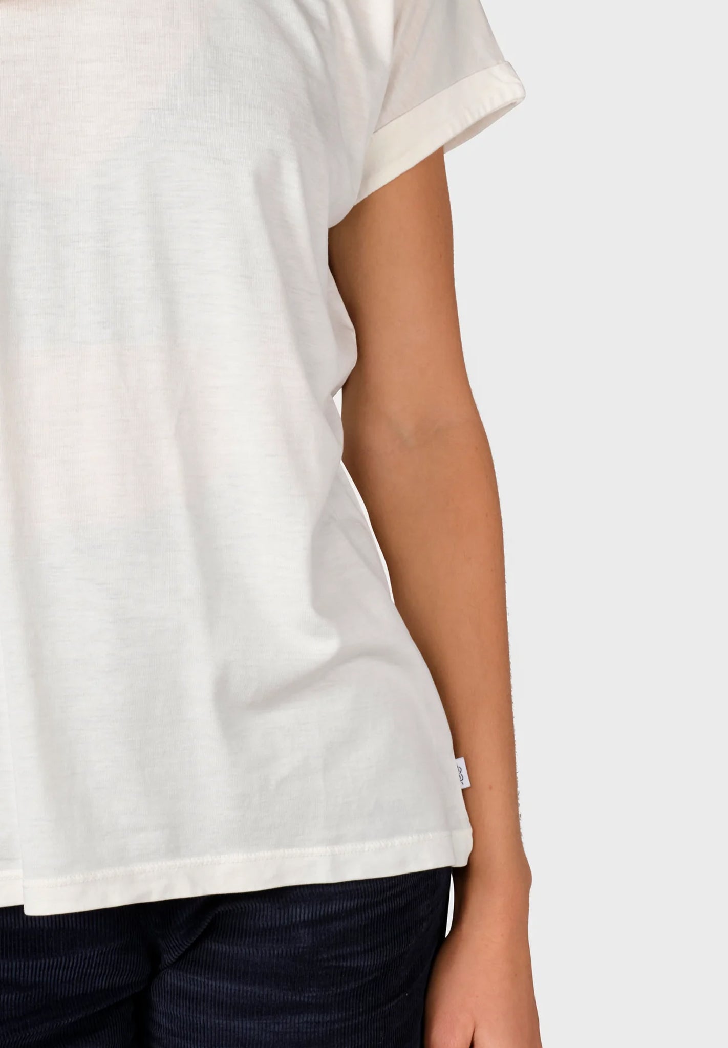 KLITMOLLER COLLECTIVE - Sigrid Tee - BACKYARD