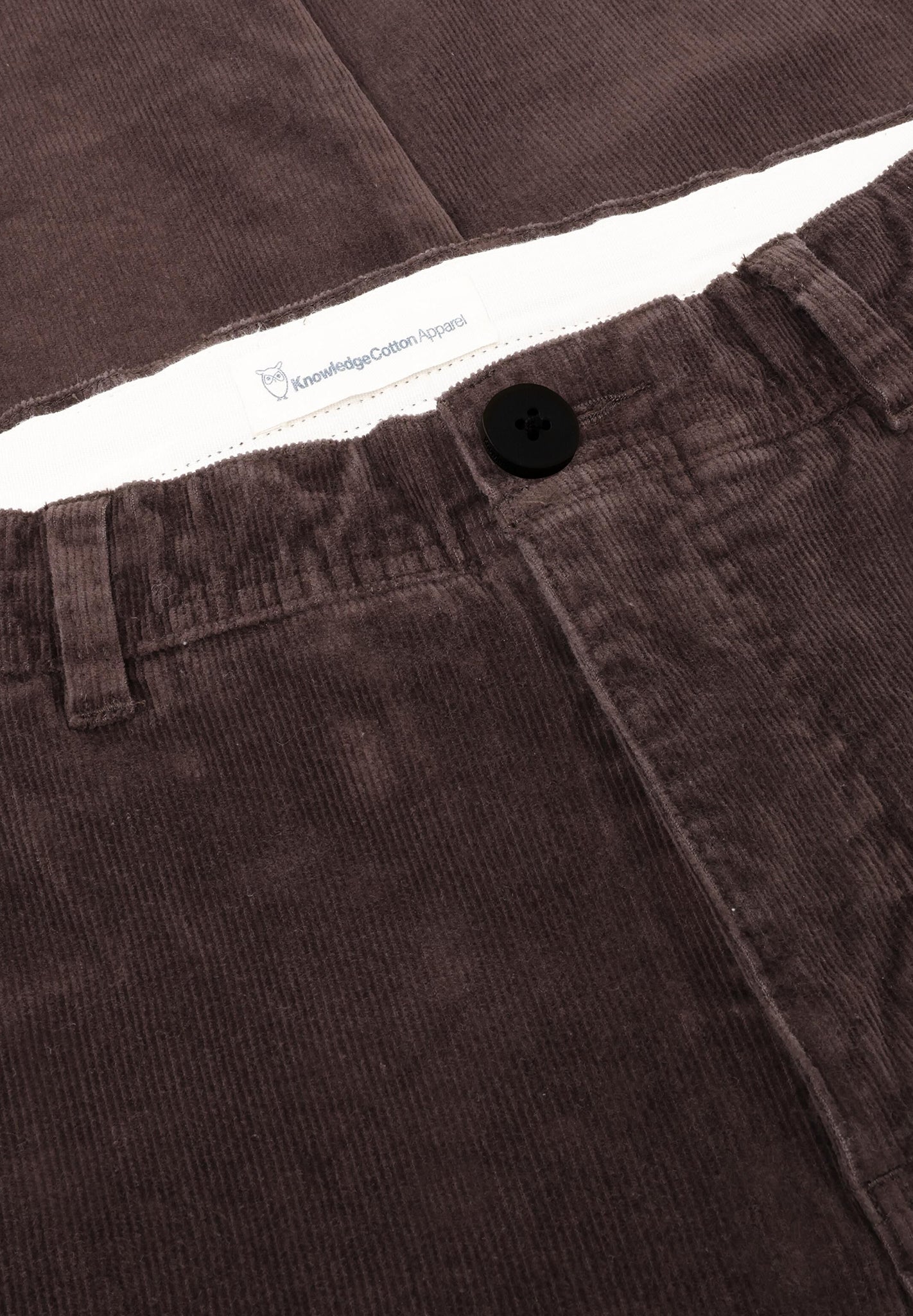 KNOWLEDGE COTTON - Chuck Fine Cord Chino Pants - Chocolate Torte - BACKYARD