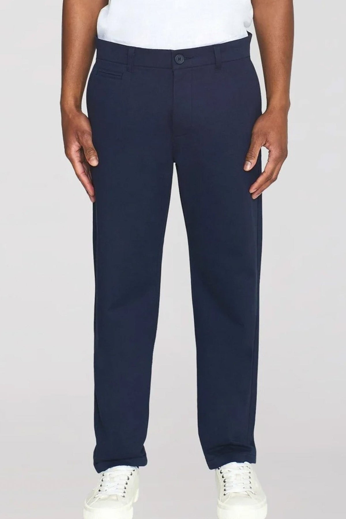 KNOWLEDGE COTTON - Chuck Regular Chino Twill Pants - Total Eclipse - BACKYARD