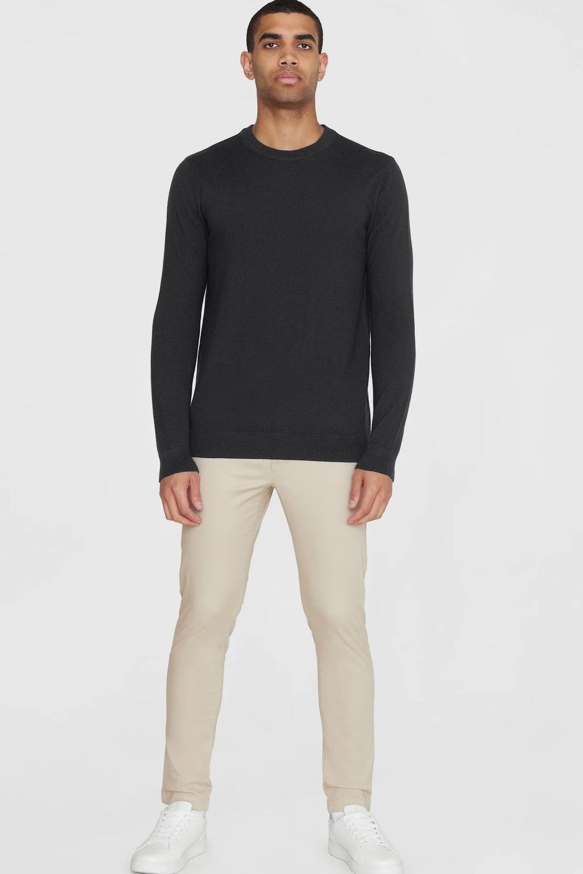 KNOWLEDGE COTTON-Regular Merino Knit Crew Neck-Black Jet-BACKYARD