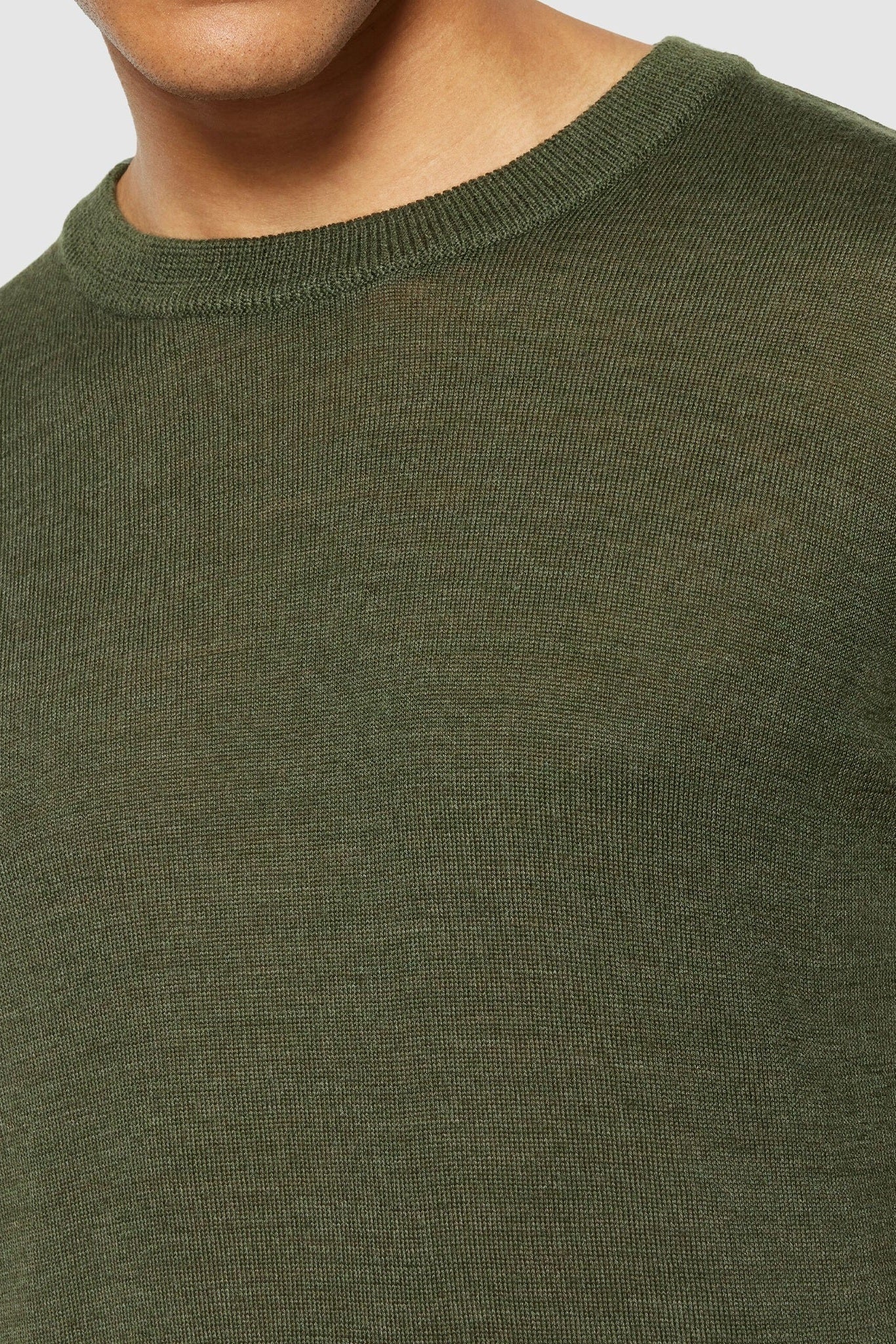 KNOWLEDGE COTTON - Regular Merino Knit Crew Neck - Forest Night - BACKYARD